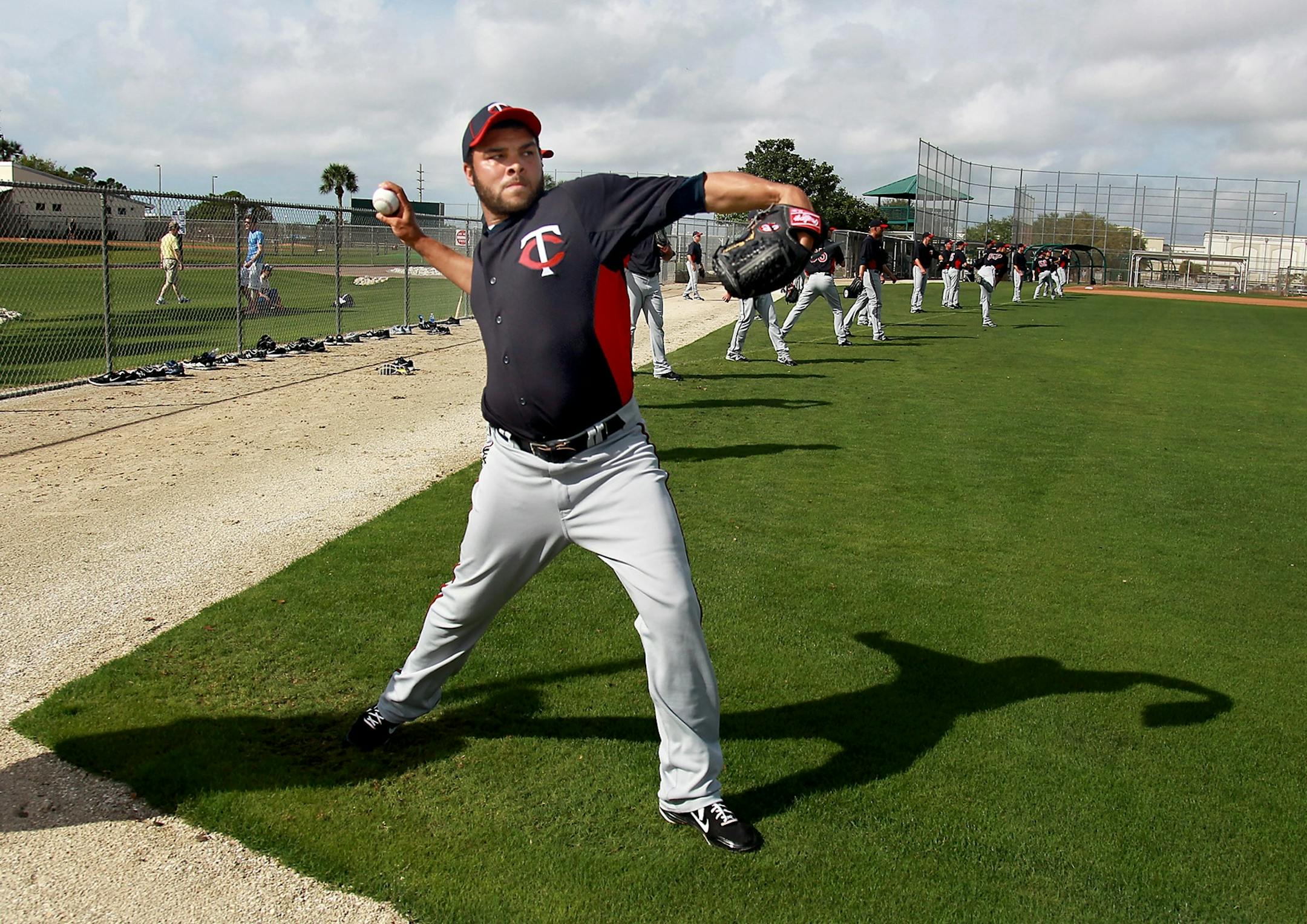 Minnesota Twins right hand pitcher Alex Burnett