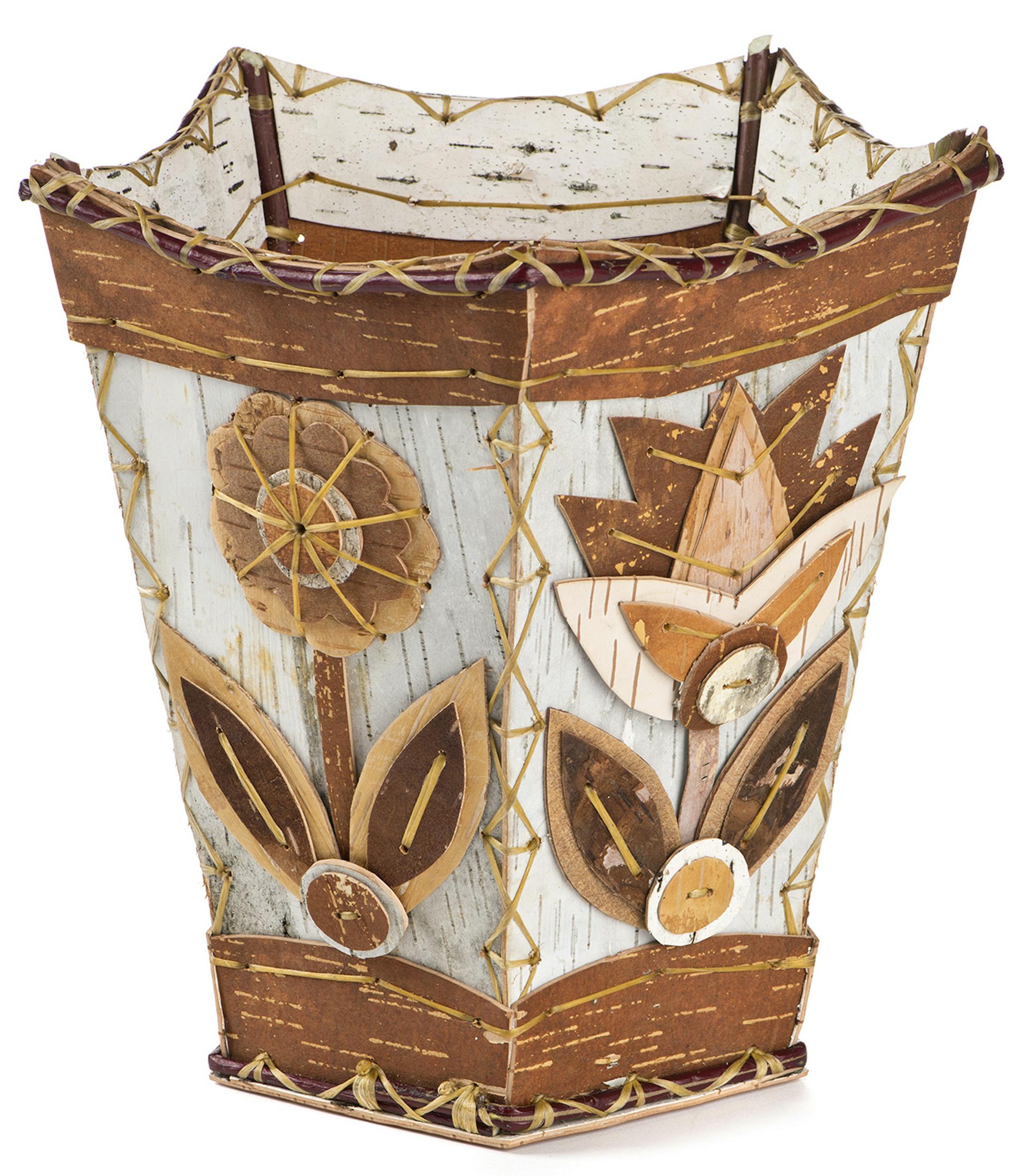 Birch basket by Pat Kruse. Provided by the Minnesota Historical Society. ORG XMIT: Digital Documentation Image