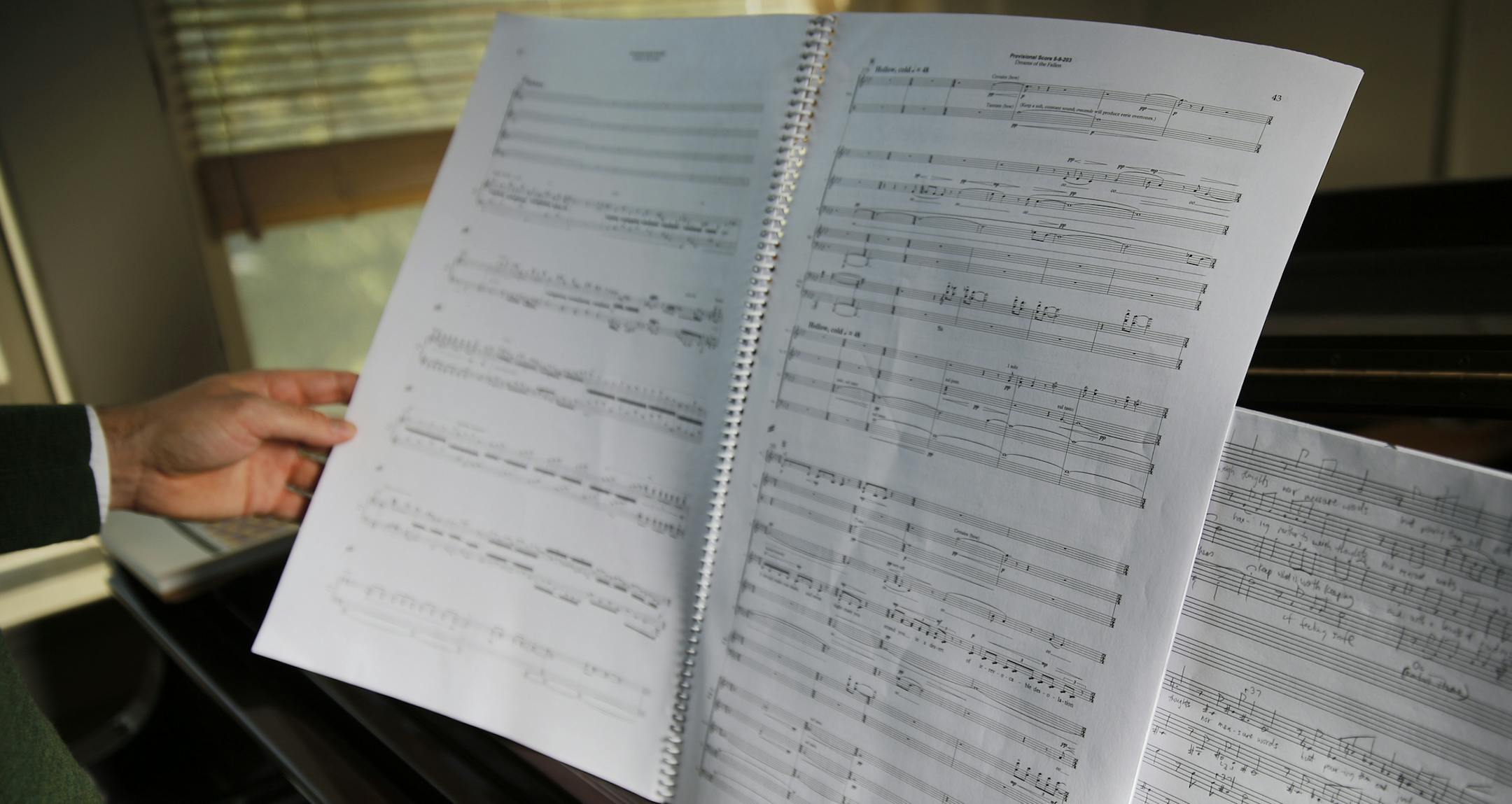 Minneapolis composer Jake Runestad, an up and comer on the national classical scene, ties topical issues to his music. On Sunday VocalEssence performs his "Dreams of the Fallen," which mourns military lives lost. ]Richard Tsong-Taatarii/rtsong-taatarii@startribune.com