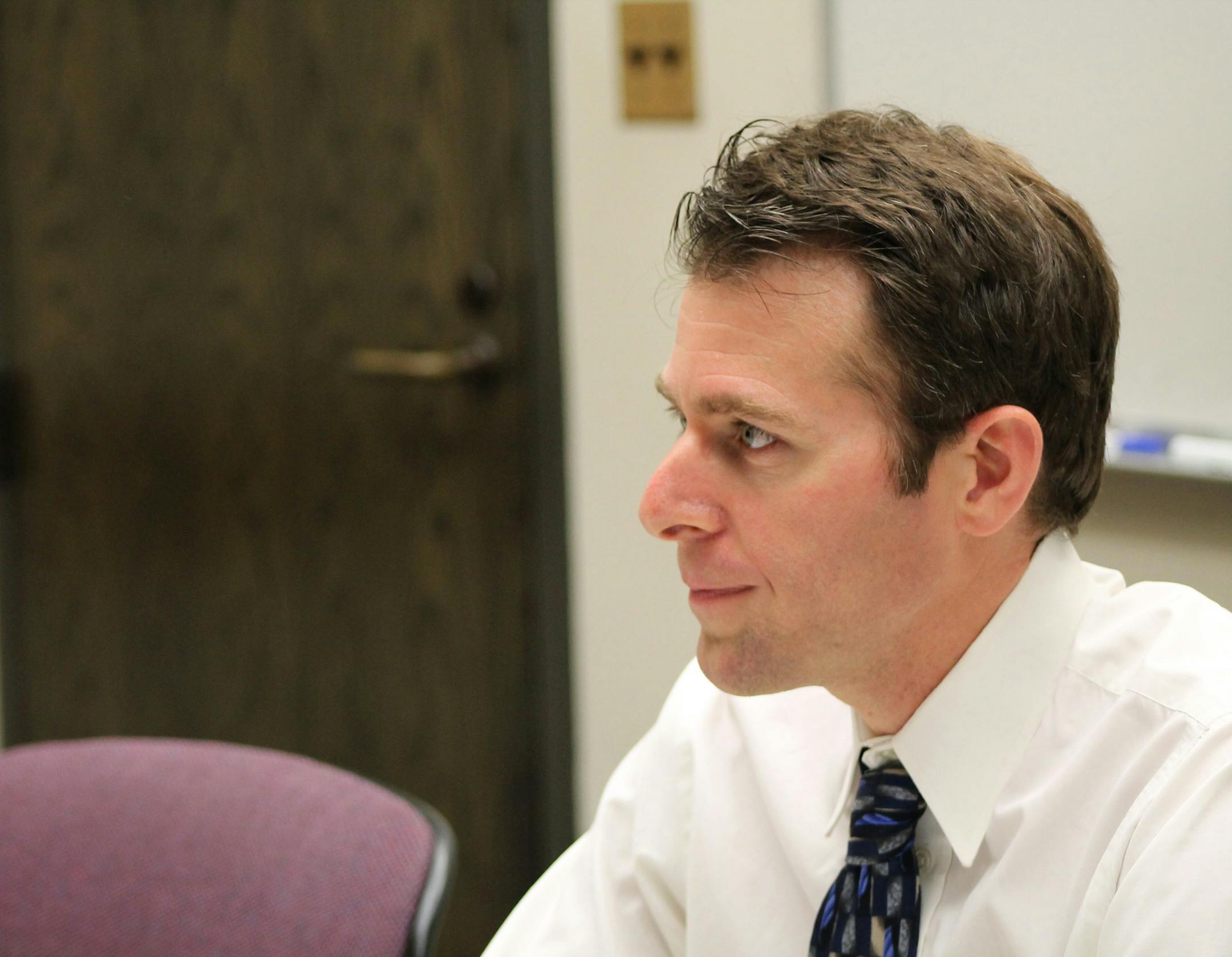 FINEPRINT &#x201a;&#xc4;&#xec; Thomas Oscanyan, software asset manager for the University of St. Thomas, recommends that software and social media users read terms and conditions carefully and decline if they find something they disagree with. Photo by Ricki Williams