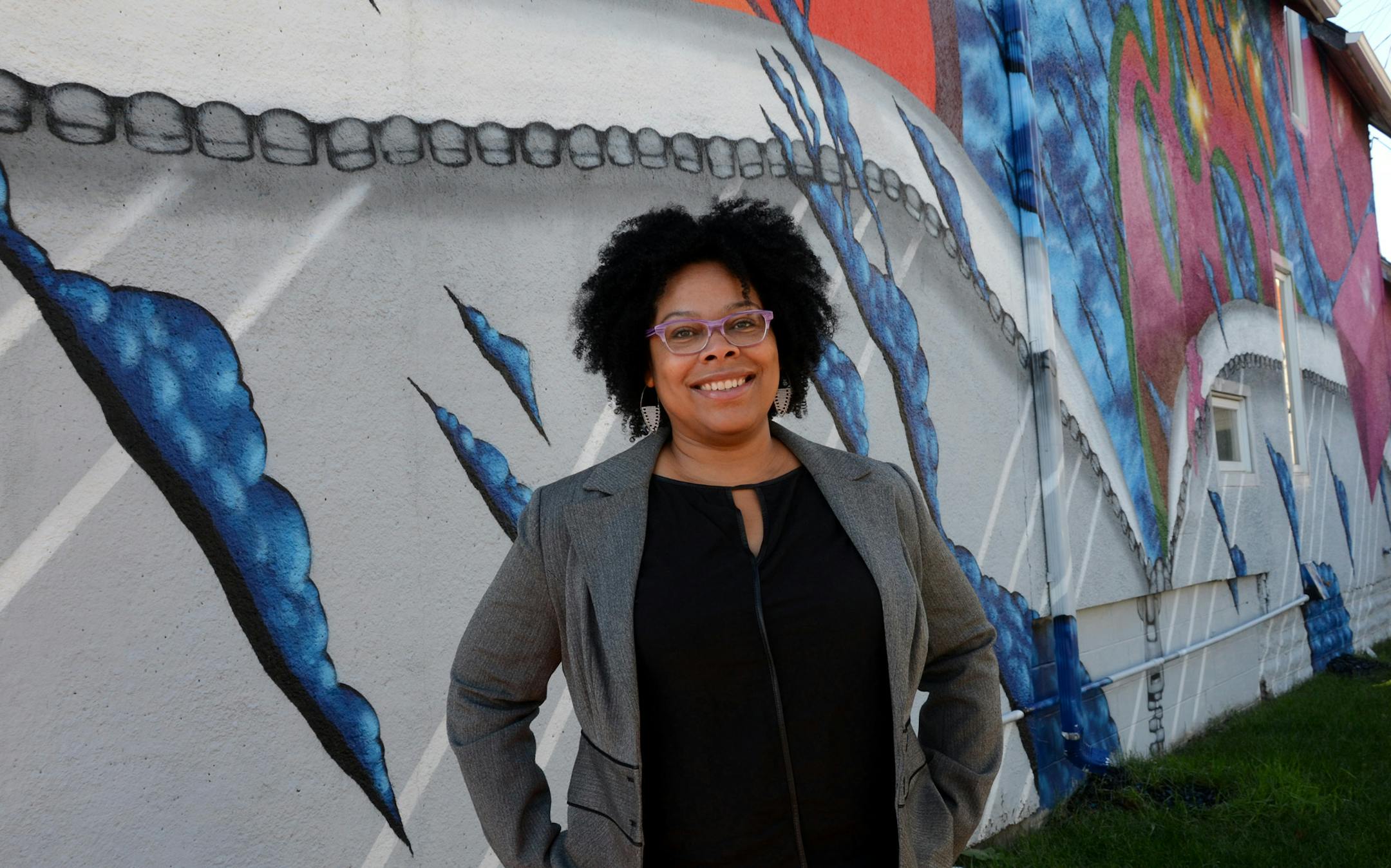 DeAnna Cummings is the executive director of Juxtaposition Arts, a youth-oriented, non-profit visual arts center in North Minneapolis.] Joey McLeister,Special to the Star Tribune,Minneapolis,MN October19,2013