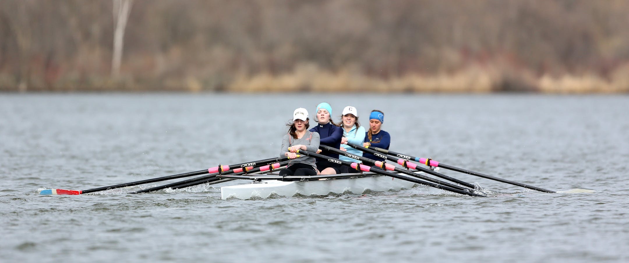 left to right Emily Stinebaugh, Sam Fischer, Ellie Burton, and Halcyon Brown with members of the Long Lake high school rowing team practiced Tuesday April 12, 2016 in Long Lake, MN. ] Jerry Holt Jerry.Holt@Startribune.com