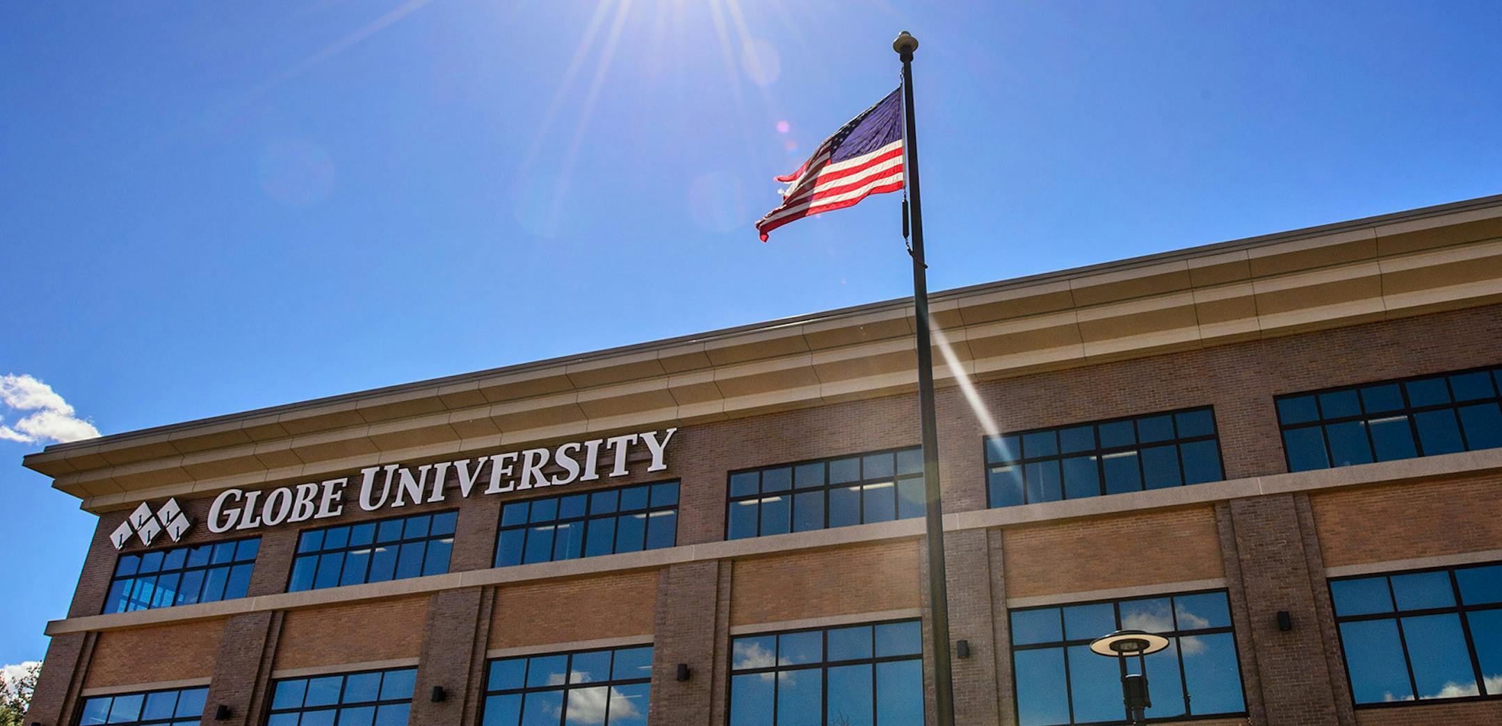 Globe University, Woodbury, Minnesota. ] GLEN STUBBE * gstubbe@startribune.com Monday, April 13, 2015 ORG XMIT: MIN1504131737501228