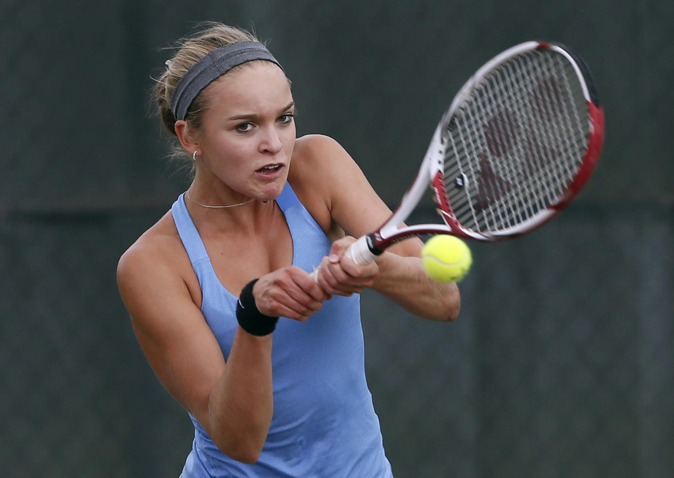 Jordan Kopfer of Eastview returned a serve during her match at Lakeville South High September 10, 2013 ] JERRY HOLT ‚Ä¢ jerry.holt@startribune.com
