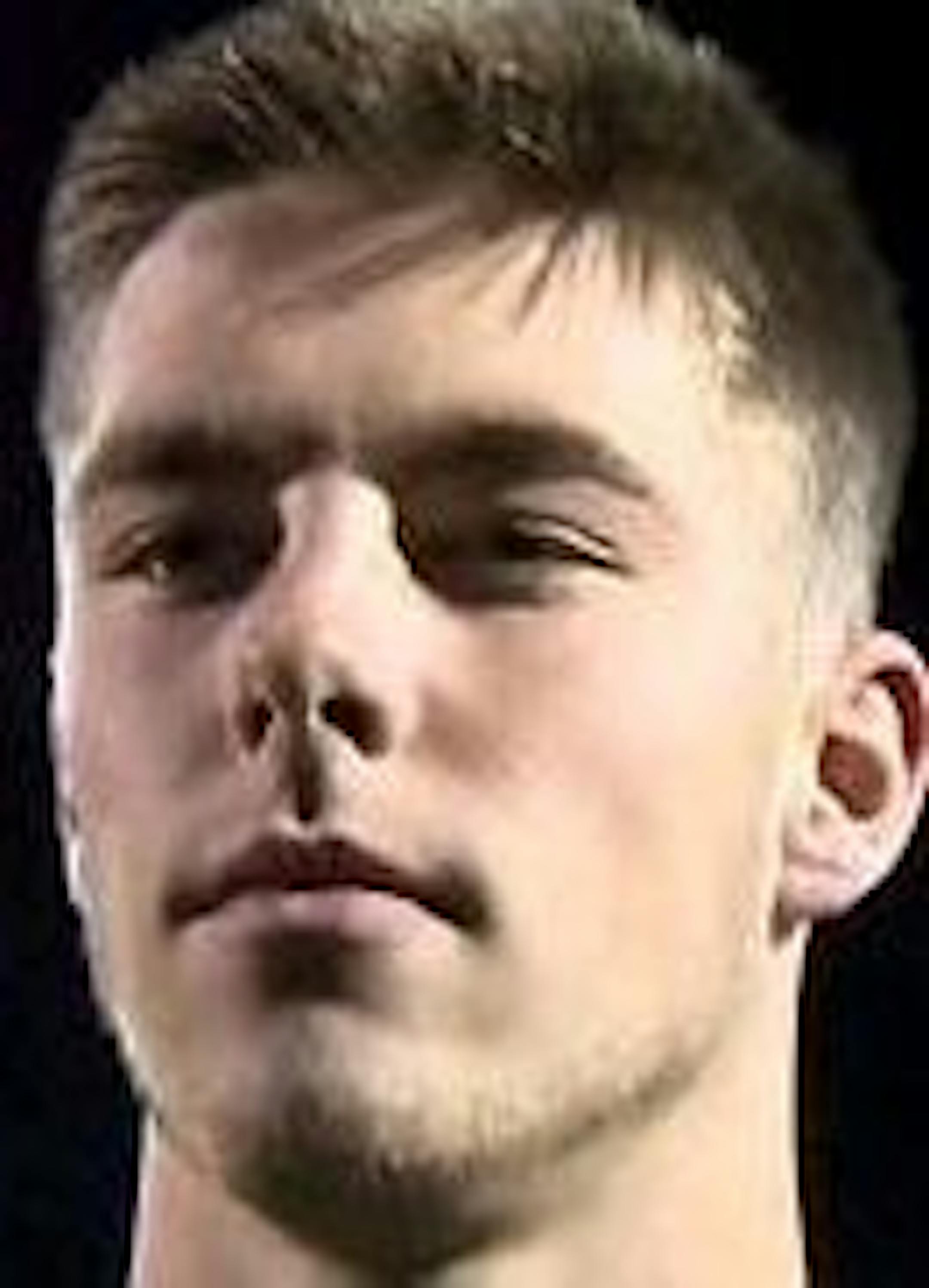 Carter Coughlin, Eden Prairie football ORG XMIT: MIN1411171231120945