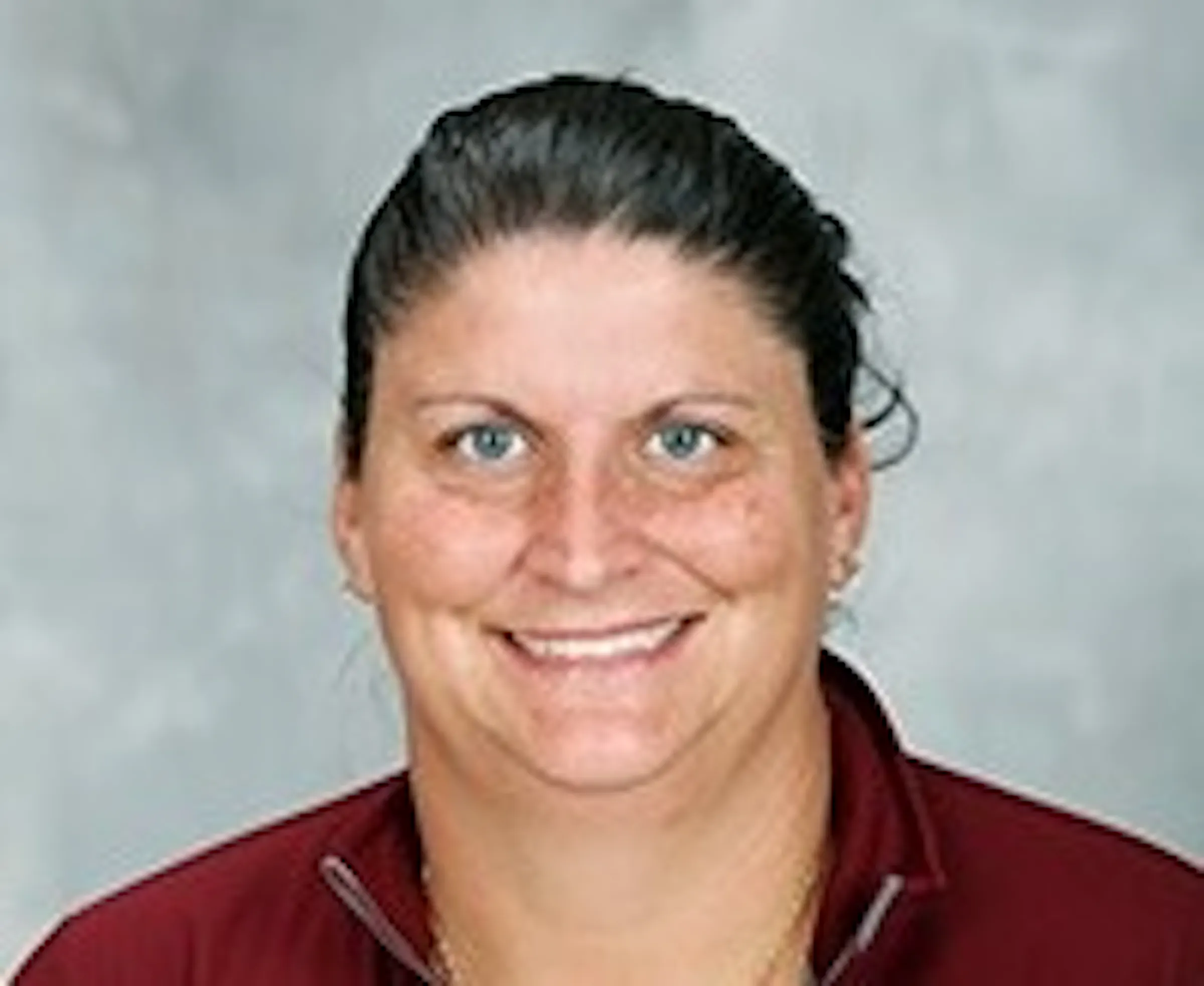 Gophers promote Piper Ritter to head softball coach