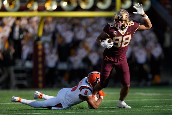 Gophers tight ends, led by Brevyn Spann-Ford, had a decrease in production this season. The coach who was in charge of that position, Andrew Sowder, h