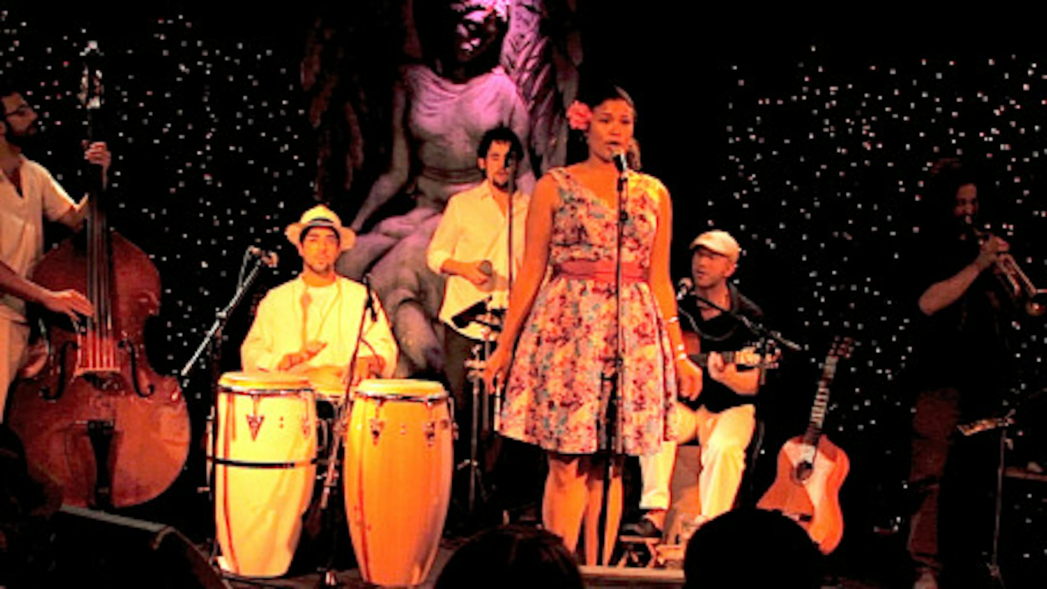 Malamanya performing at Hell's Kitchen. (Photo courtesy of Malamanya)