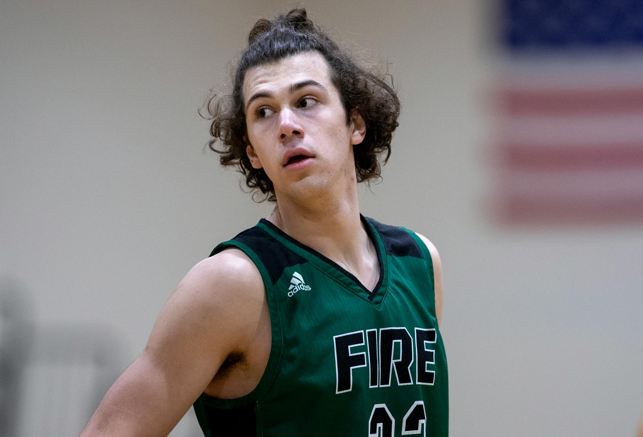 Boden Kapke (33) of Holy Family Catholic Wednesday, Feb. 9, at Holy Family Catholic High School in Victoria, Minn. ] CARLOS GONZALEZ • cgonzalez@startribune.com