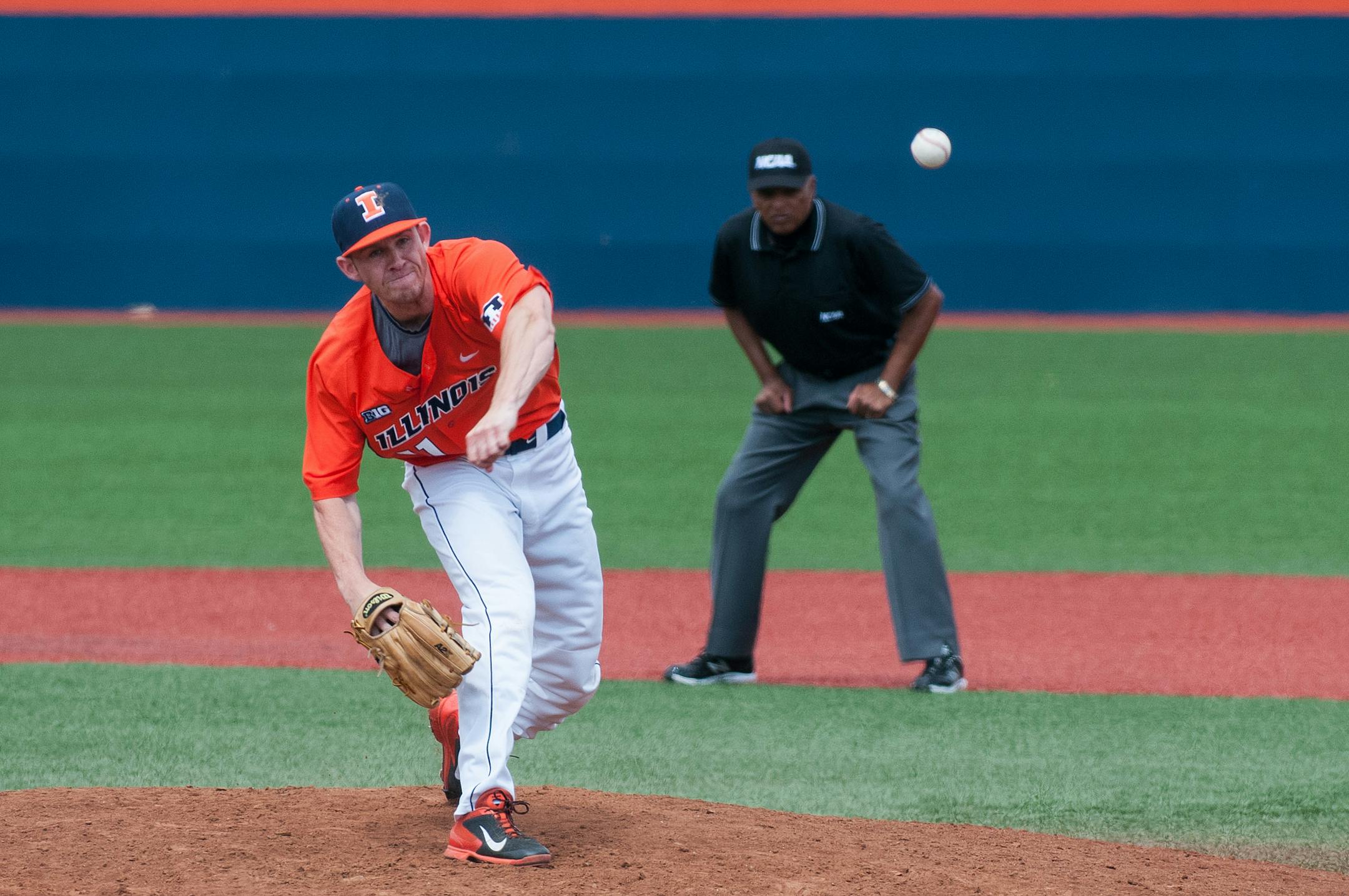Illinois pitcher Tyler Jay (11) pitches against Wright State at the Champaign Regional of the NCAA college baseball tournament in Champaign, Ill., Monday, June 1, 2015. (AP Photo/Bradley Leeb)