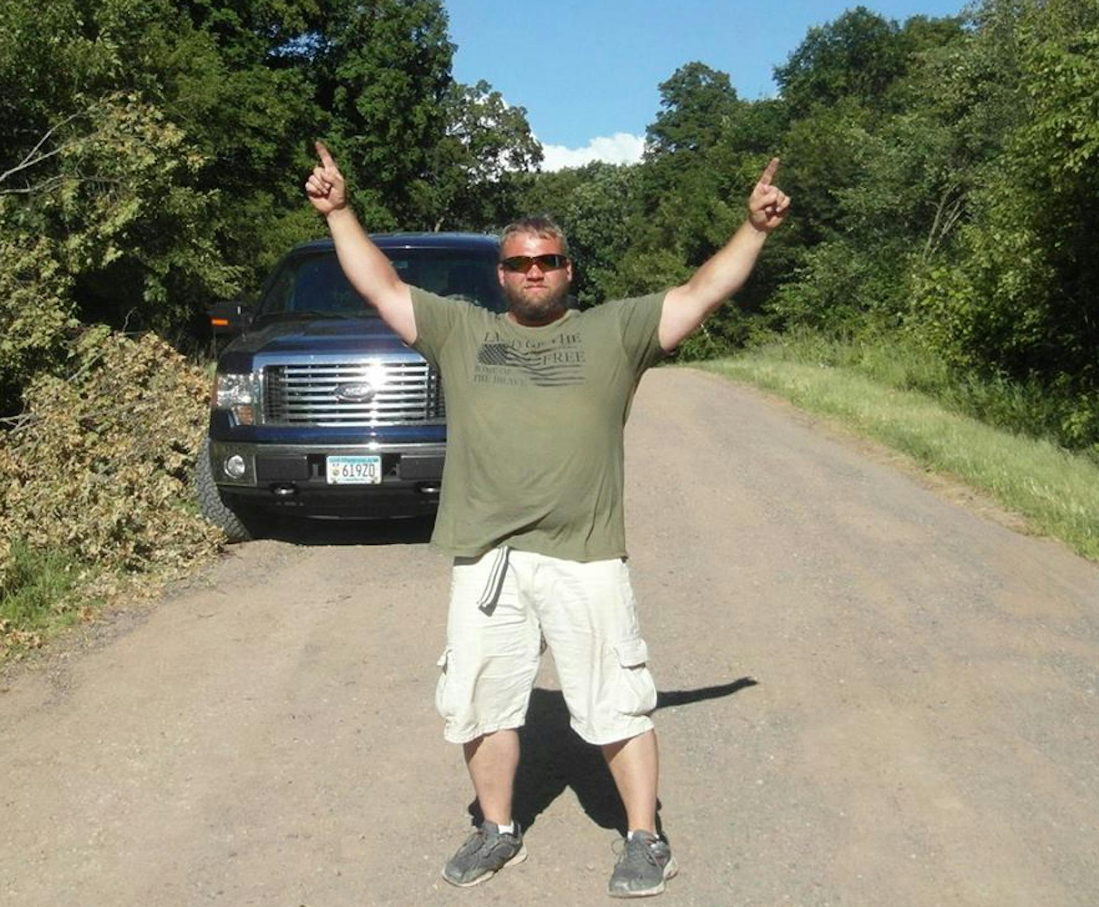 U.S. Army Veteran Jason Galvin raised his gun to rescue a flapping eagle entangled in a tree just a few days before Independence Day, according to a Facebook post from his wife, Jackie Gervais Galvin of Rush City, Minnesota.