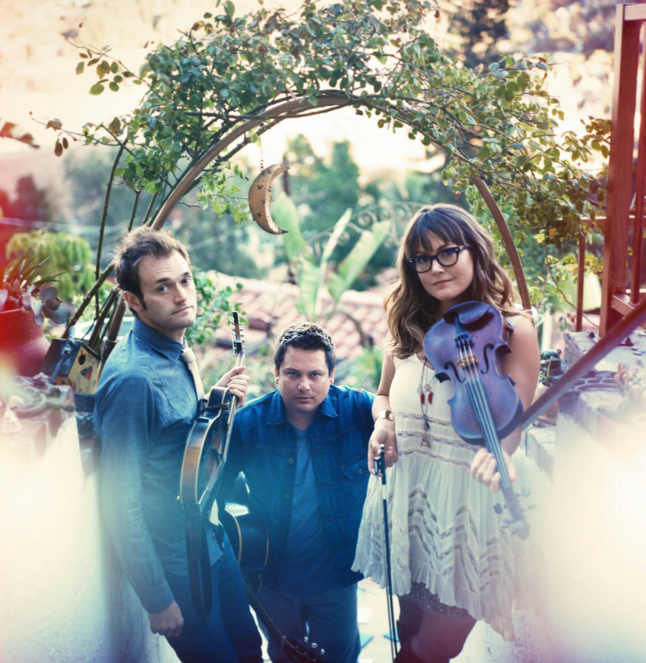 Nickel Creek is back from a hiatus.
