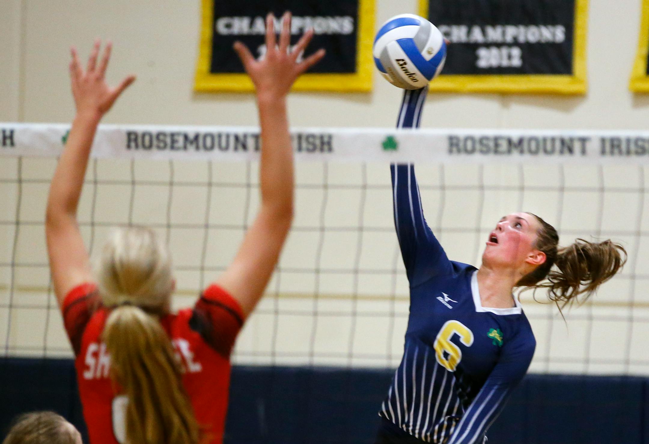 Brittany McLean(6) is a key player for the Rosemount's volleyball team. (Richard Tsong-Taatarii/Star Tribune)