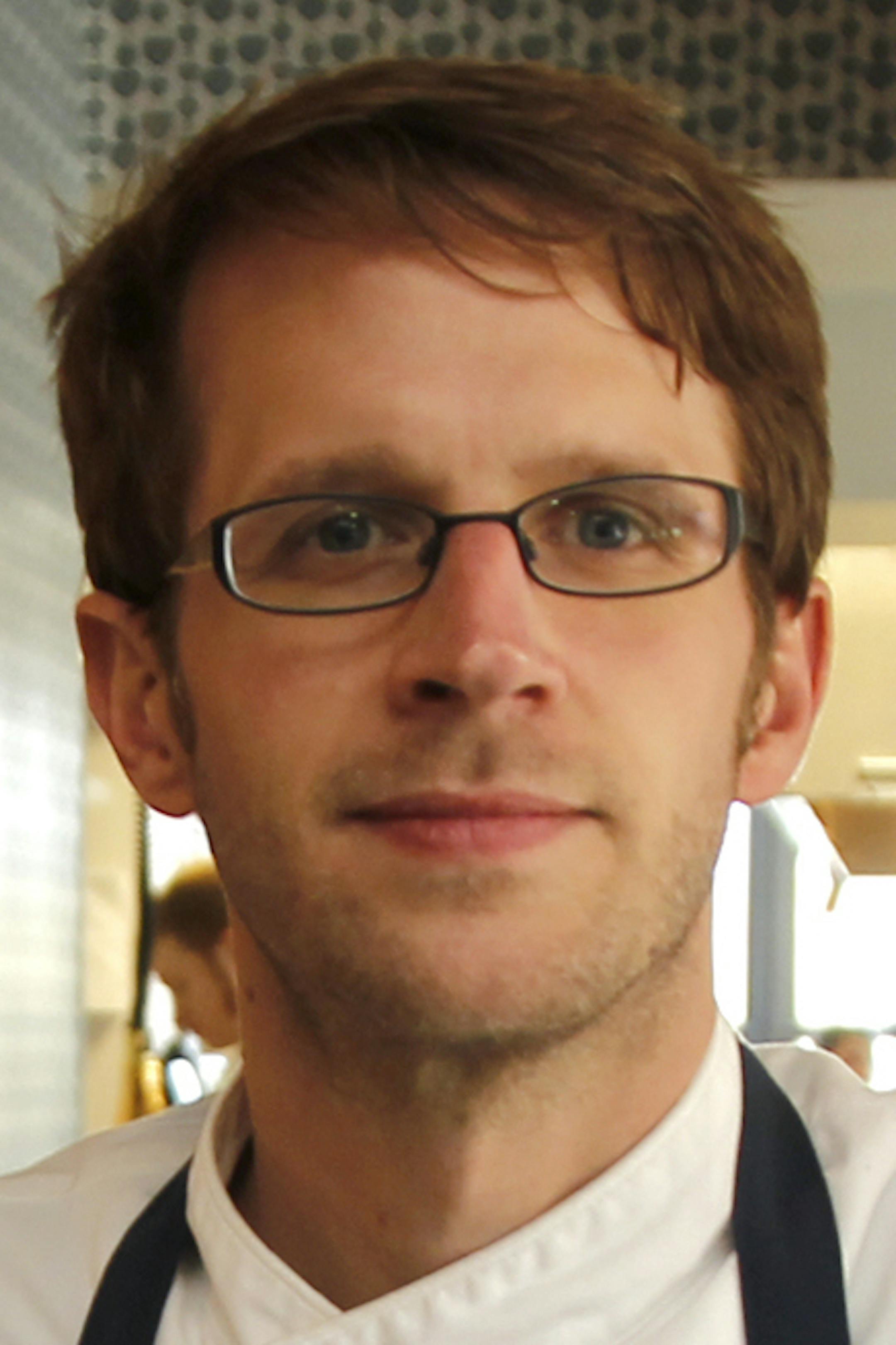 Restaurant review, Chef, Paul Berglund, The Bachelor Farmer restaurant, 50, 2nd Av. N. Food: Bibb Lettuce, Seared Scallops, Roasted Beets, Sugar and salt salmon and toast, Poached eggs and Brussel sprouts, Whole roasted Chicken for two. [ TOM WALLACE • twallace@startribune.com _ Assignment _#20020475A__November 5, 2011 _ SLUG: rn1110_ EXTRA INFORMATION: CQ’ed by internet. It was wrong on the assignment.bestmn2012 bestmn2012 ORG XMIT: MIN2013073010220433