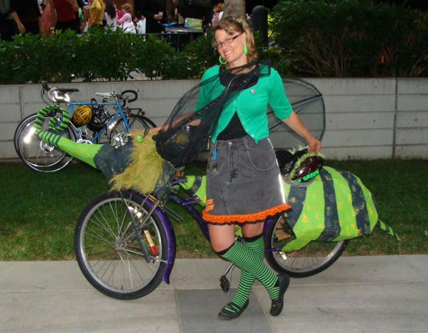 Mina Leierwood of Minneapolis and her Be Green Bee bike.