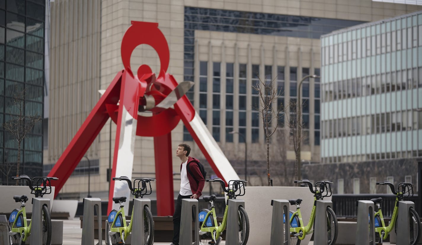 A rack of Nice Ride bikes at the corner of 2nd Ave. S. and 3rd St. S. in downtown Minneapolis Monday afternoon. ] JEFF WHEELER &#x2022; Jeff.Wheeler@startribune.com Nice Ride Minnesota, the popular bike share program, returned to the streets Monday and with it, an offer to give healthcare workers a free 30-day membership. Racks of bikes were photographed Monday afternoon, April 6, 2020 in Minneapolis.