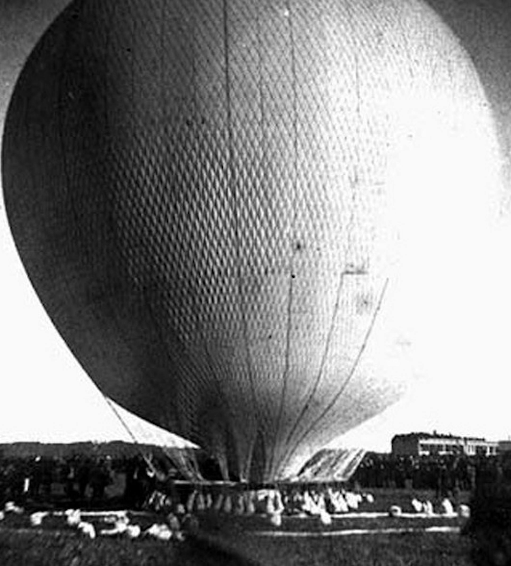 The Great Northern was a 60-foot-high hydrogen balloon that lifted off Sept. 12, 1881, from a fairgrounds at Franklin Av. and 24th Av. S., loaded with instruments and carrying seven men, intending to fly to Boston. It made it over the Mississippi River to where E. River Pkwy. is now, short of the St. Paul city limits at the time.