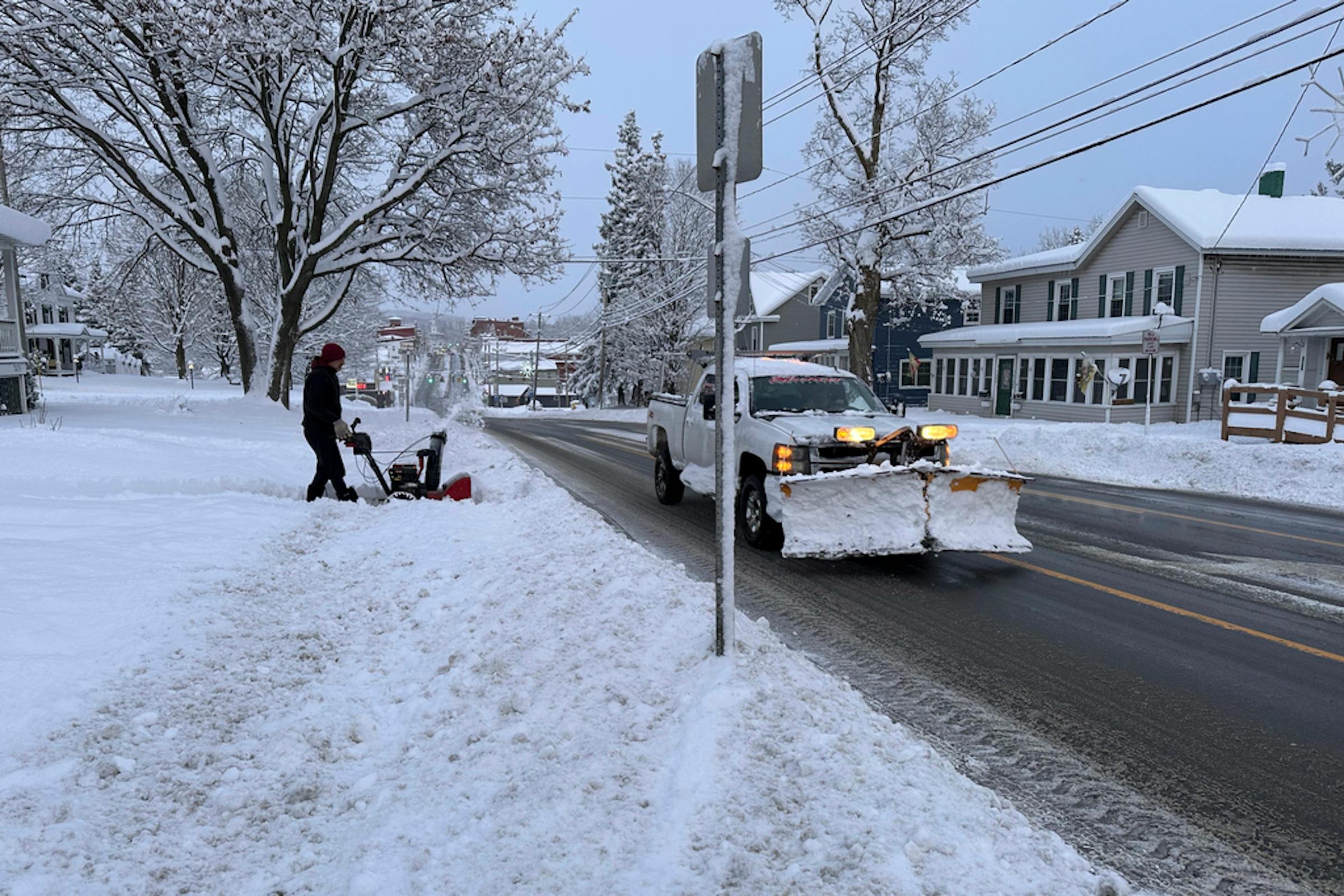 Bills Mafia Clears Snow for Primetime 49ers Showdown