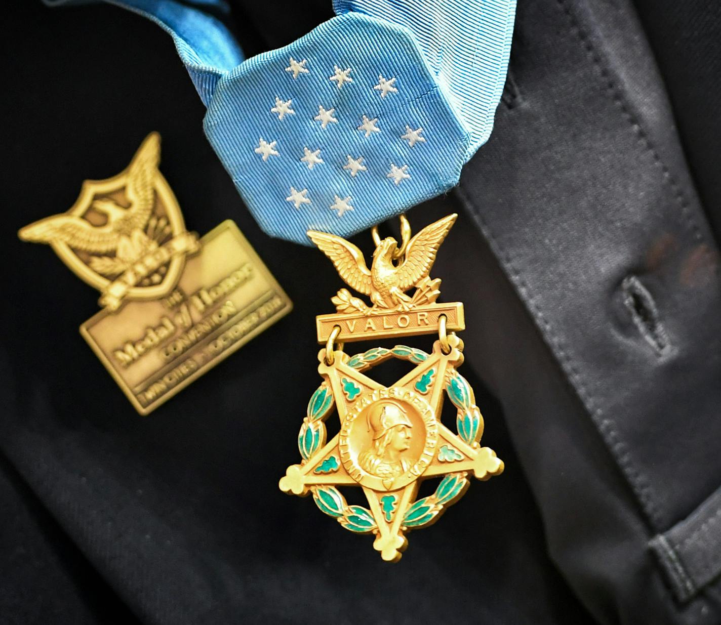 Medal of Honor. ] GLEN STUBBE * gstubbe@startribune.com Wednesday, October 5, 2016 The Medal of Honor Convention Twin Cities kicked off Wednesday morning, October 5th, with an official welcome ceremony at U.S. Bank Stadium. Public officials were joined by business leaders, military service members, and members of the general public welcomed over 30 living recipients of the Medal of Honor.