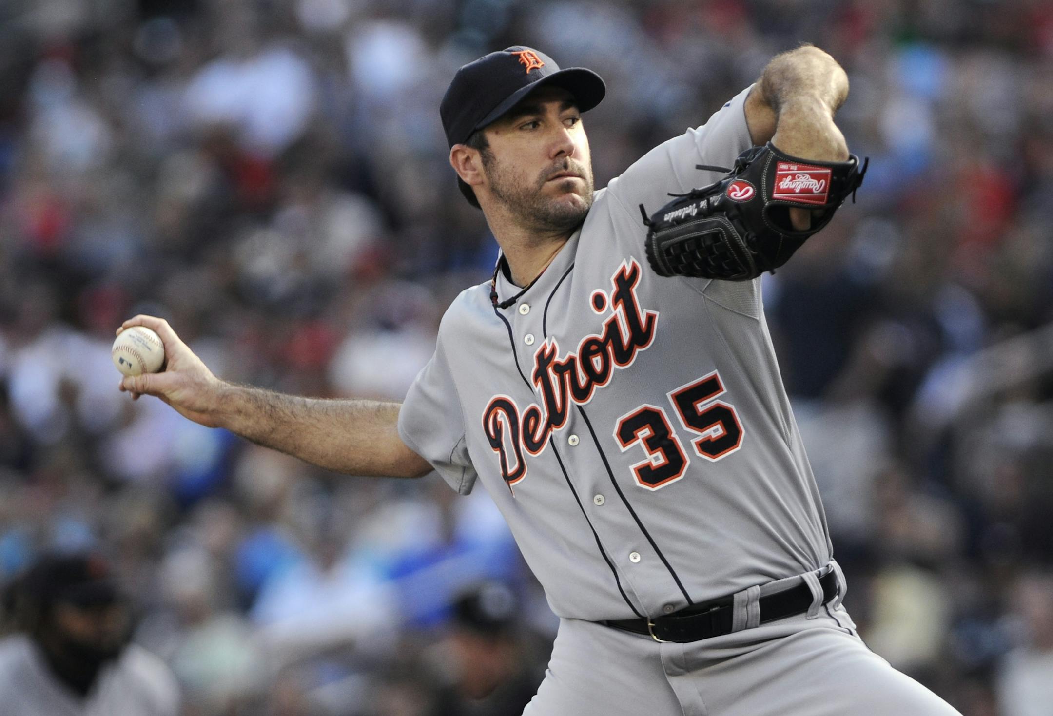 Detroit Tigers pitcher Justin Verlander throws to a Minnesota Twins batter during the first inning of a baseball game Saturday, Sept. 29, 2012 in Minneapolis.