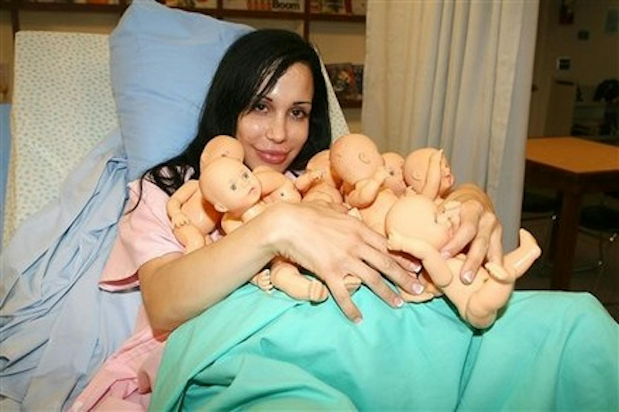 Octo-Mom practicing. AP photo)