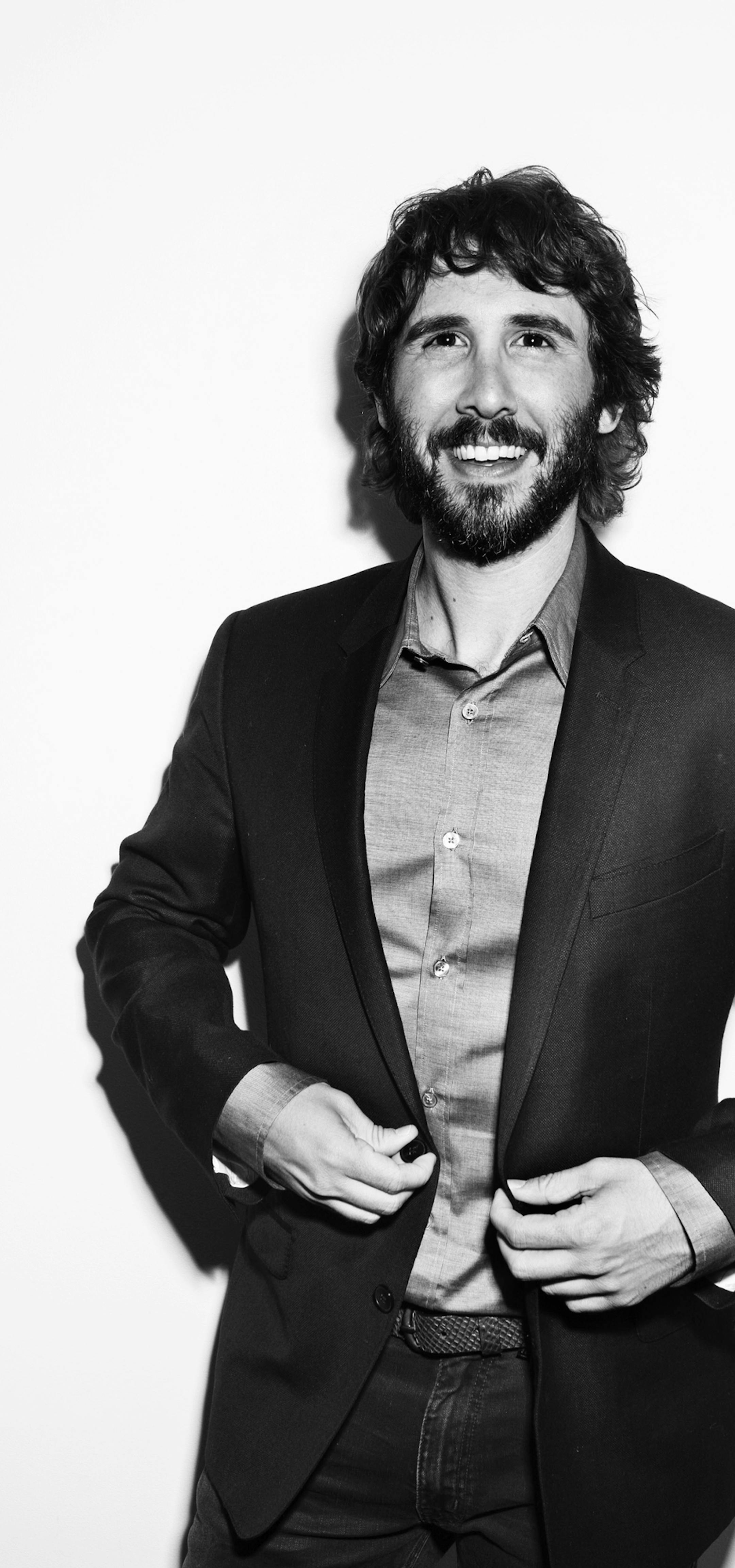 American singer, songwriter, actor and record producer Josh Groban poses for a portrait in promotion of his forthcoming album on Thursday, March 12, 2015 in New York. (Photo by Taylor Jewell/Invision/AP) ORG XMIT: INVW