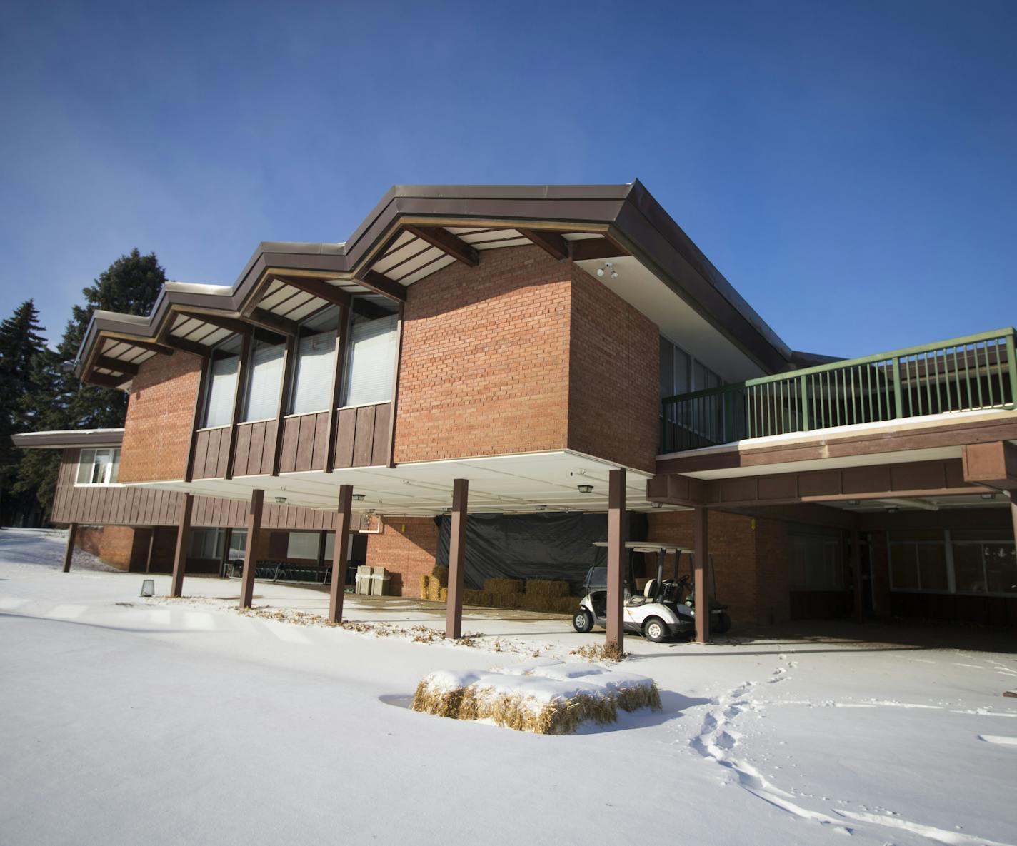 The Minnetonka Country Club photographed on Friday, January 9, 2015, in Shorewood, Minn. ] REN&#x221a;&#xe2;E JONES SCHNEIDER &#x201a;&#xc4;&#xa2; renee.jones@startribune.com