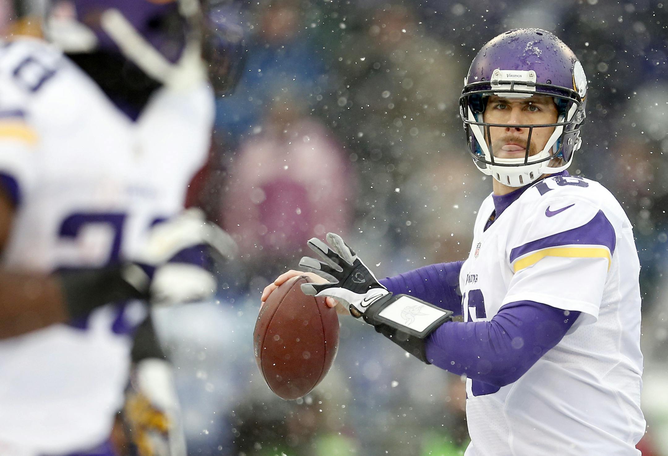 Minnesota Vikings Matt Cassel. ] CARLOS GONZALEZ cgonzalez@startribune.com - December 8, 2013, Baltimore, MD, M&T Bank Stadium, NFL, Minnesota Vikings vs. Baltimore Ravens
