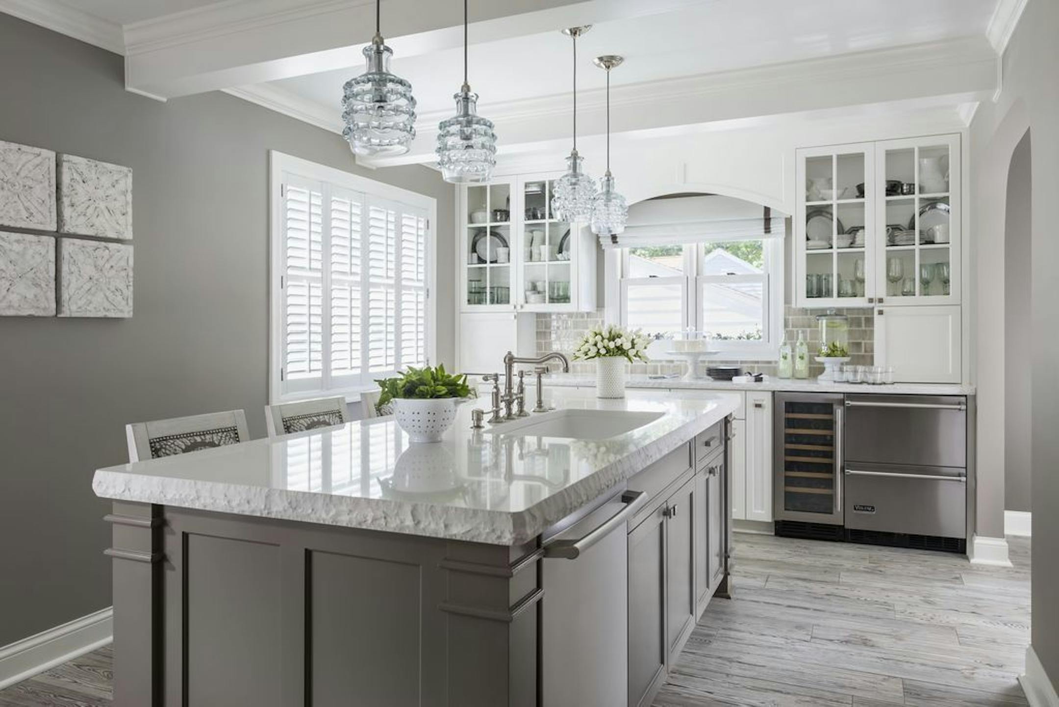 The remodeling project was by interior designer Jean Hoffmann of Chester-Hoffmann & Associates.