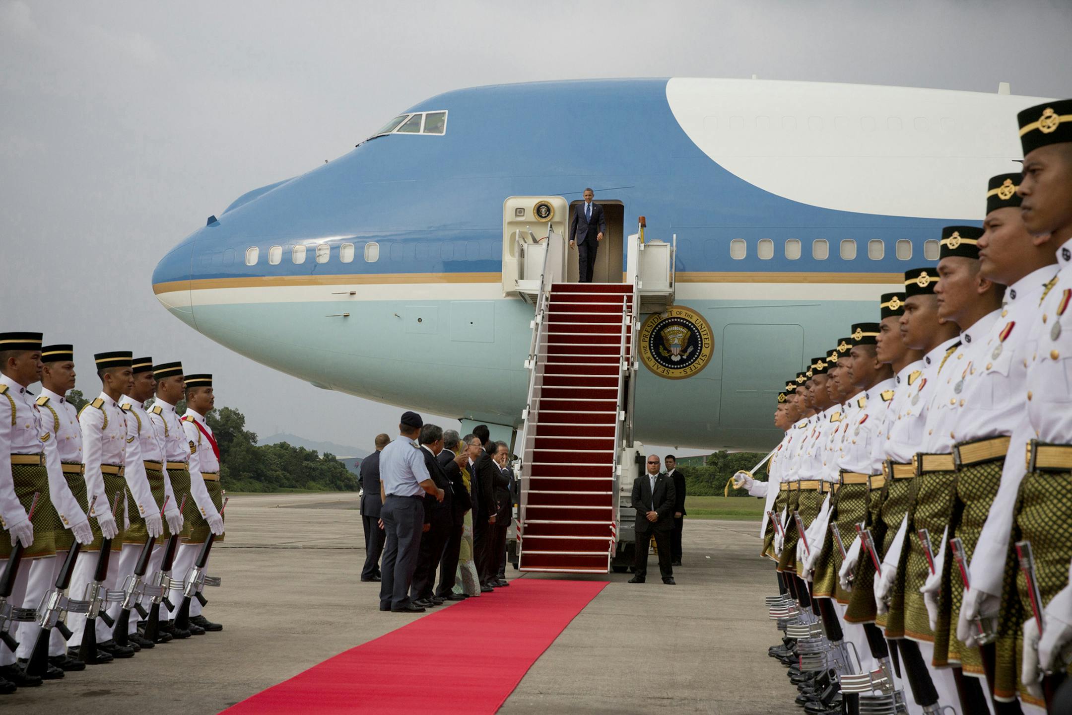 President Barack Obama arrives at the Royal Malaysian Air Base in Kuala Lumpur, Malaysia, April 26, 2014. Following stops in Japan and South Korea, Obama's two-day visit to Malaysia ‚Äî the first by an American president in nearly half a century ‚Äîunderlies the important role that Southeast Asia plays in his efforts to forge deeper ties to the Asia-Pacific region. (Stephen Crowley/The New York Times) ORG XMIT: MIN2014042814281632