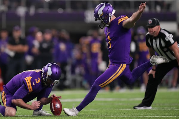 Vikings kicker Greg Joseph will be in the spotlight again after signing a one-year restricted free agent contract. 