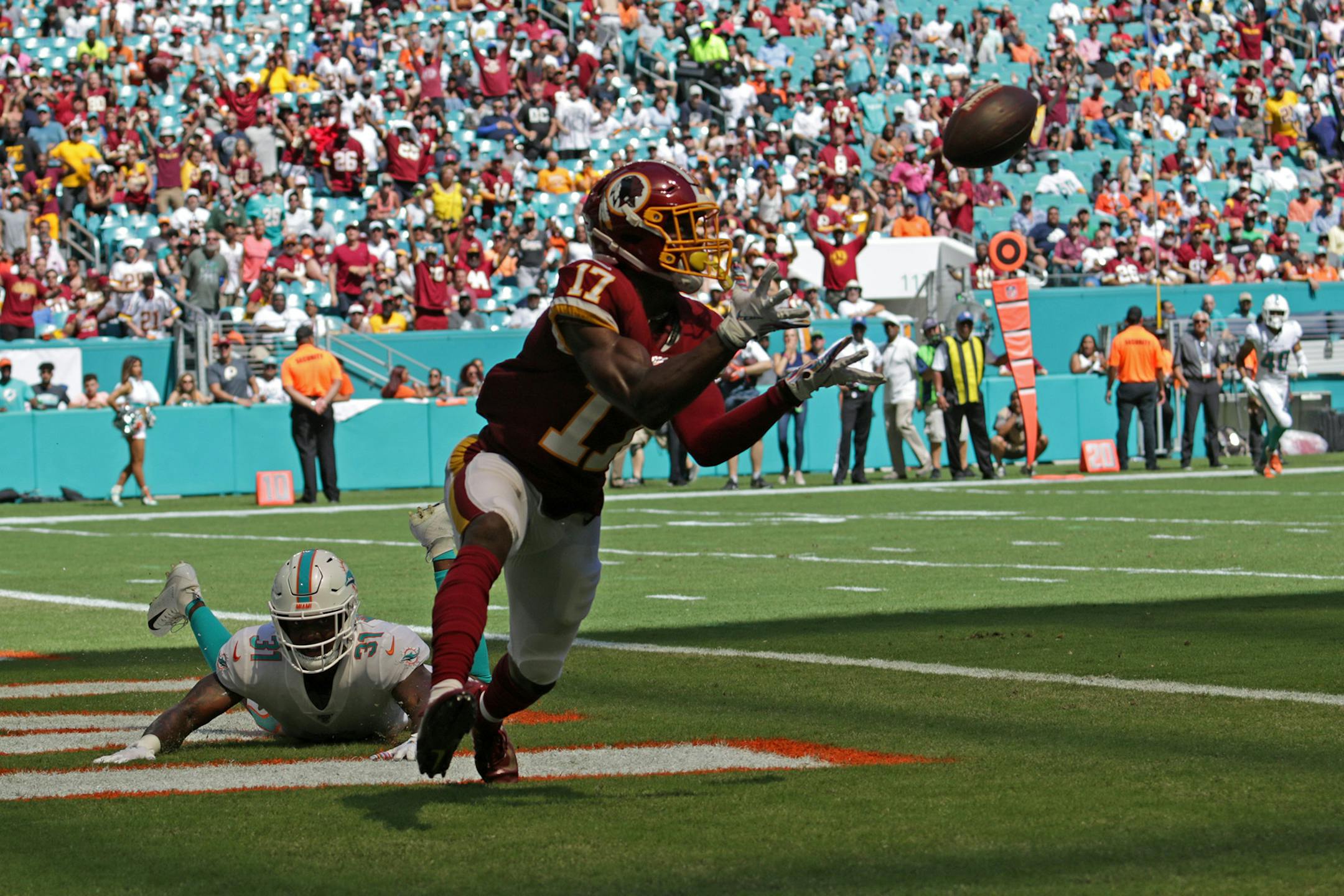 Washington wide receiver Terry McLaurin catches a pass for a touchdown against the Dolphins on Oct. 13