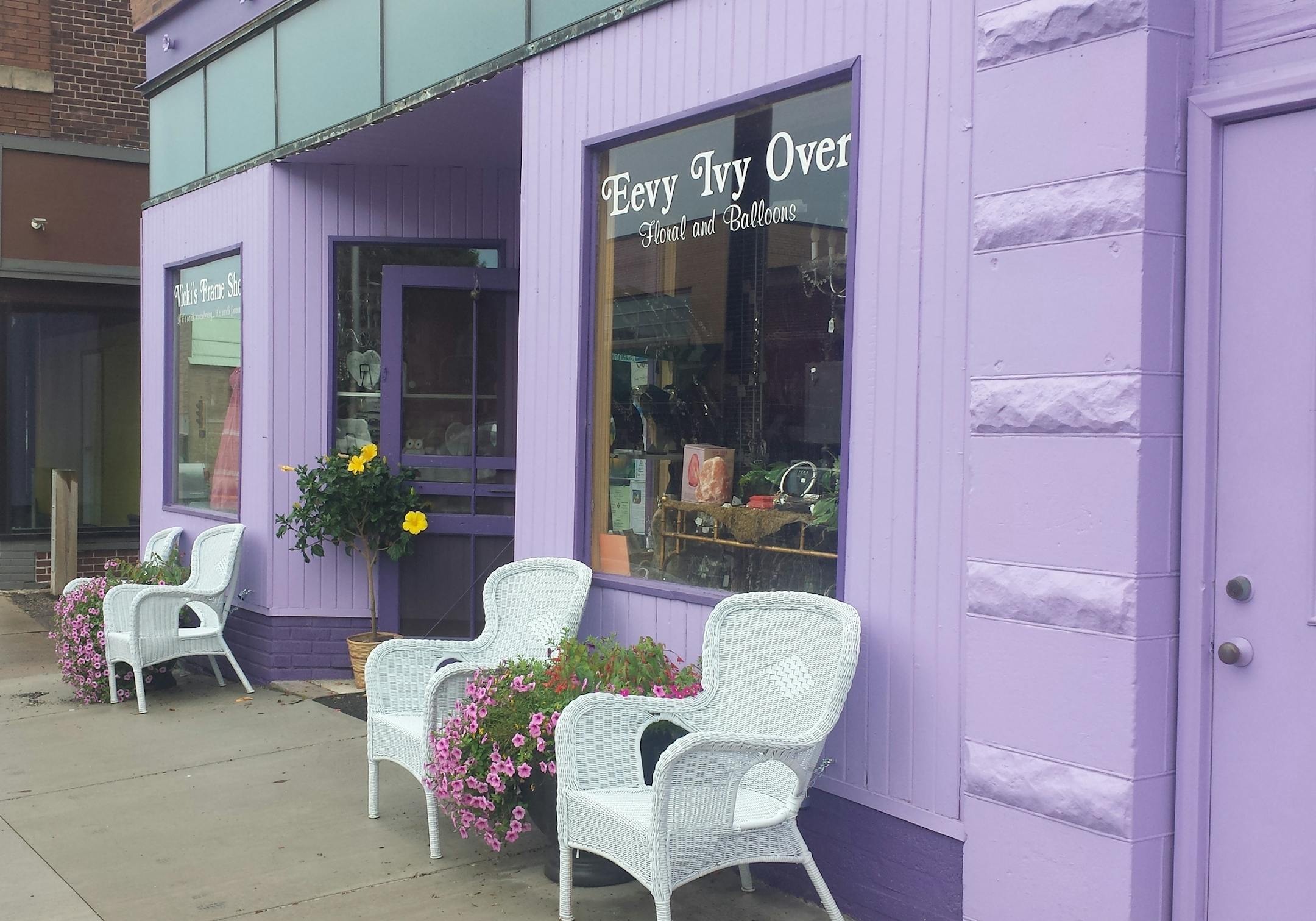 The colorful Bridge Street in Chippewa Falls. (John Bordsen/Chicago Tribune/TNS) ORG XMIT: 1191941