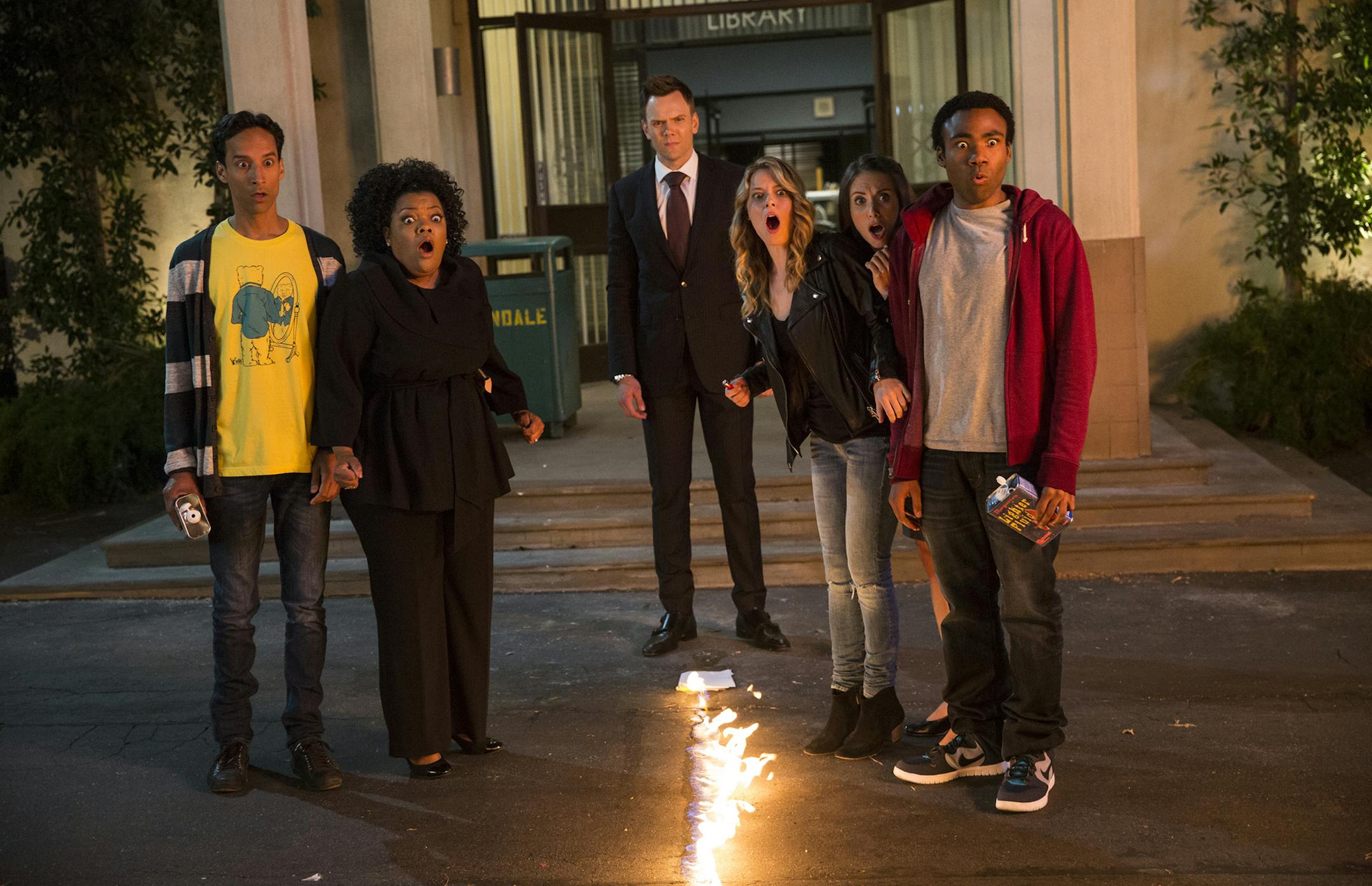 COMMUNITY -- "Repilot" Episode 501 -- Pictured: (l-r) Danny Pudi as Abed, Yvette Nicole Brown as Shirley, Joel McHale as Jeff Winger, Gillian Jacobs as Britta, Alison Brie as Annie, Donald Glover as Troy -- (Photo by: Justin Lubin/NBC) ORG XMIT: Season:5