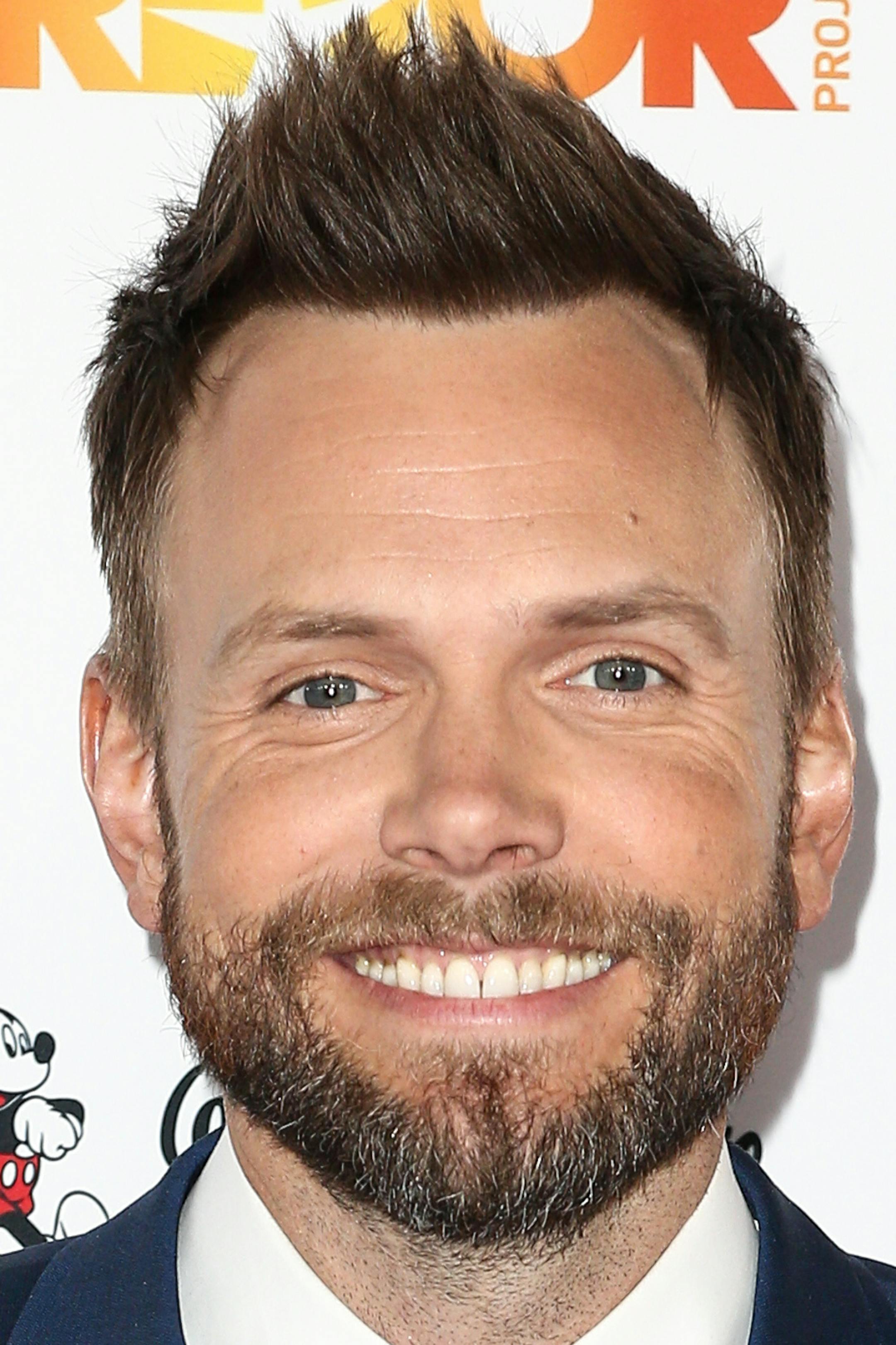 Joel McHale attends 2015 TrevorLIVE LA held at the Hollywood Palladium on Sunday, Dec. 6, 2105, in Los Angeles. (Photo by John Salangsang/Invision/AP)