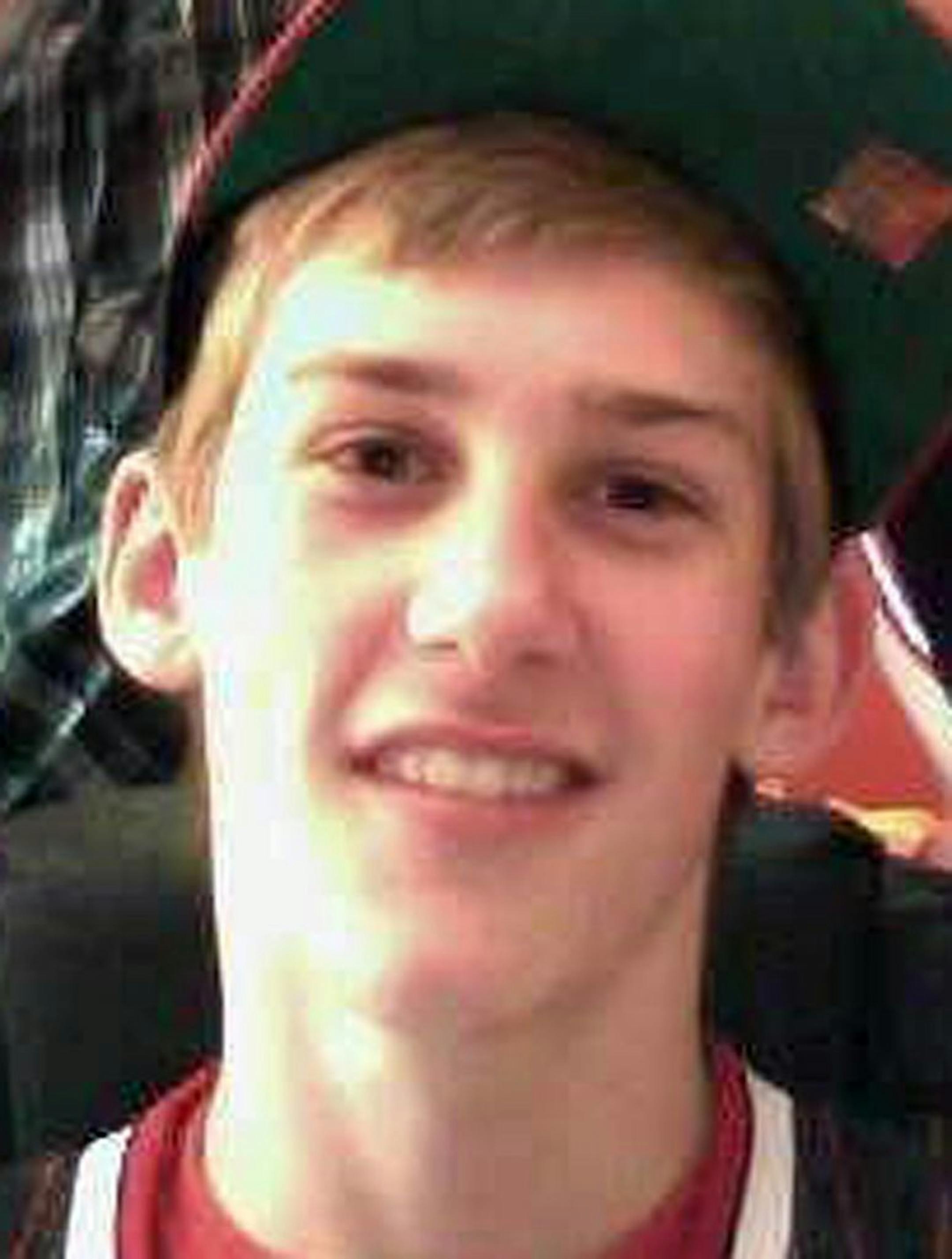 Payton R. Adams, 17, of Sleepy Eye
