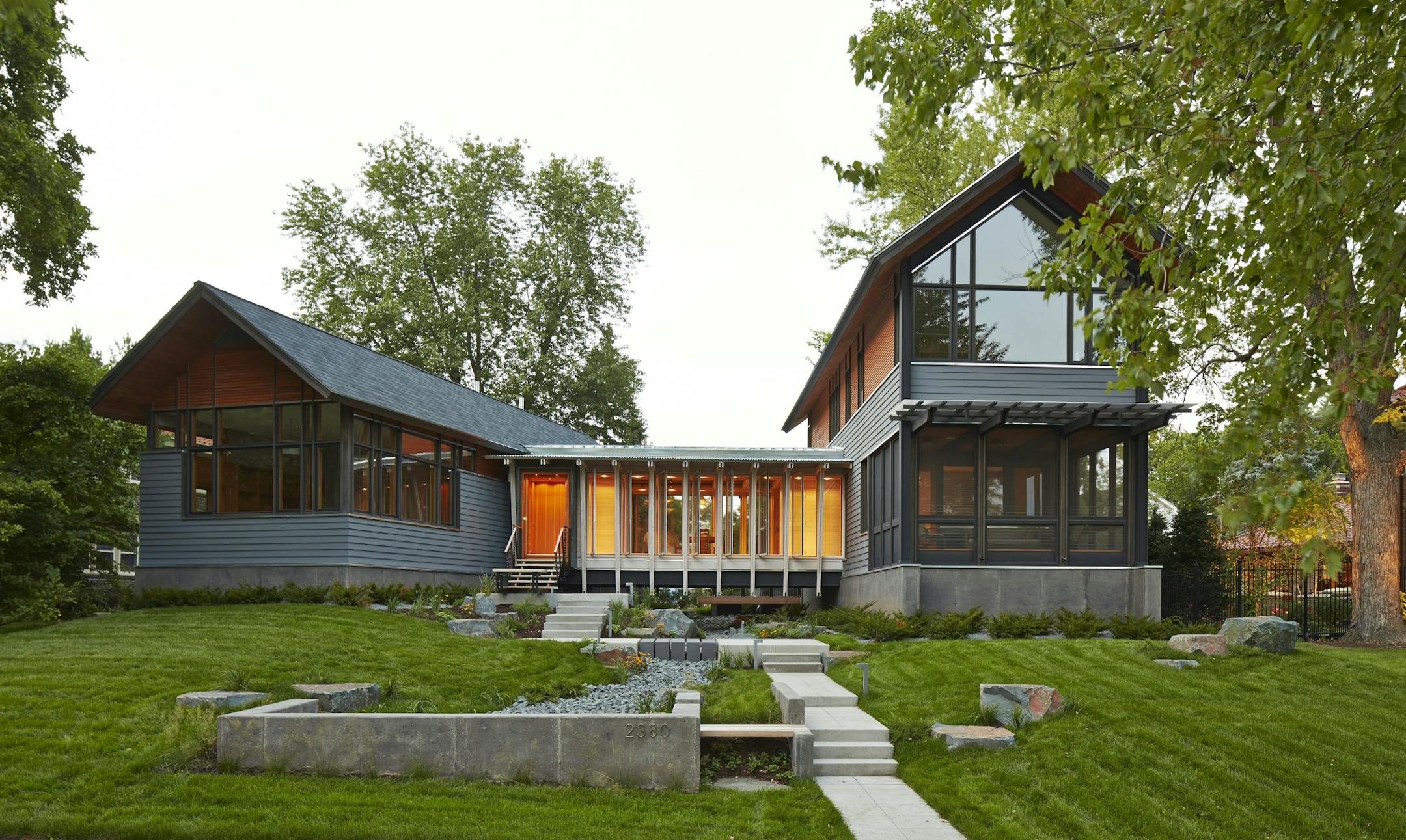 Troy Thies Home of the Month, Lake of the Isles
