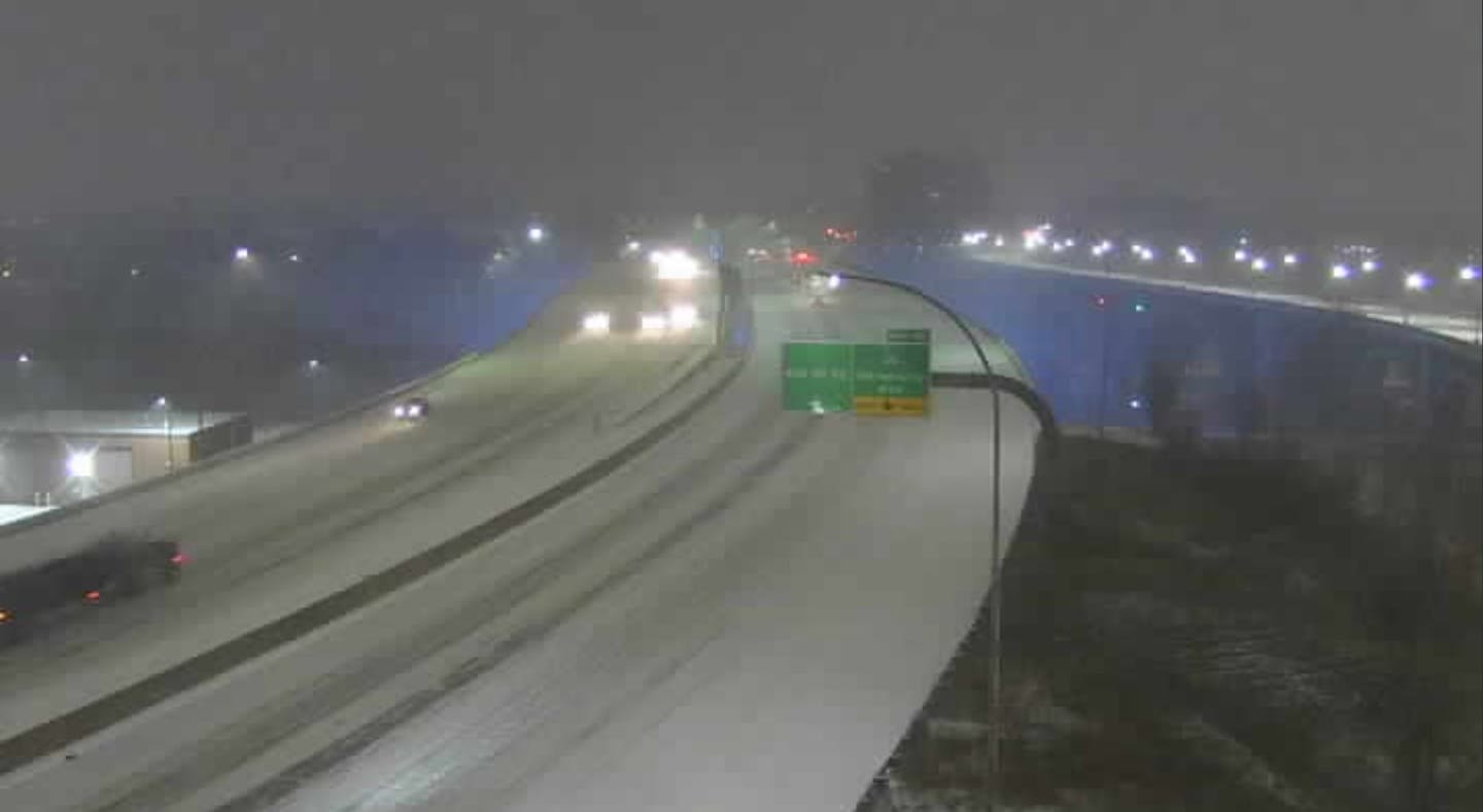 First Major Snowstorm of the Season Hits Minnesota: Commute Disruptions and School Closures