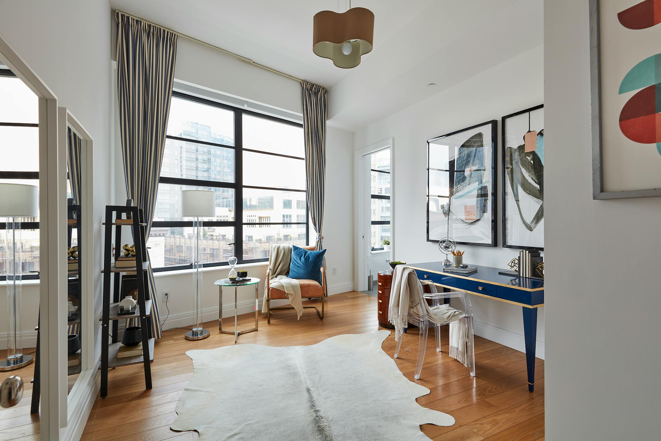 A spare room is converted into a functional home office. (Scott Gabriel Morris/Provided photo/TNS) ORG XMIT: 35932109W