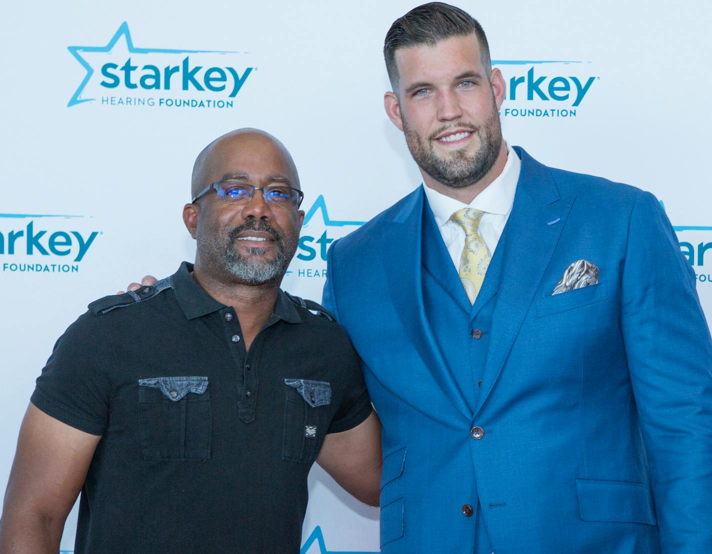 Singer/songwriter Darius Rucker with Minnesota Vikings left guard Alex Boone on the red carpet at the Starkey Hearing Foundation "So The World May Hear" Gala. [ Special to Star Tribune, photo by Matt Blewett, Matte B Photography, matt@mattebphoto.com, July 16, 2017, Starkey Hearing Foundation "So The World May Hear" Gala, The Saint Paul RiverCentre, St. Paul, Minnesota, SAXO&#x2020;1004106817 STARKEY071717