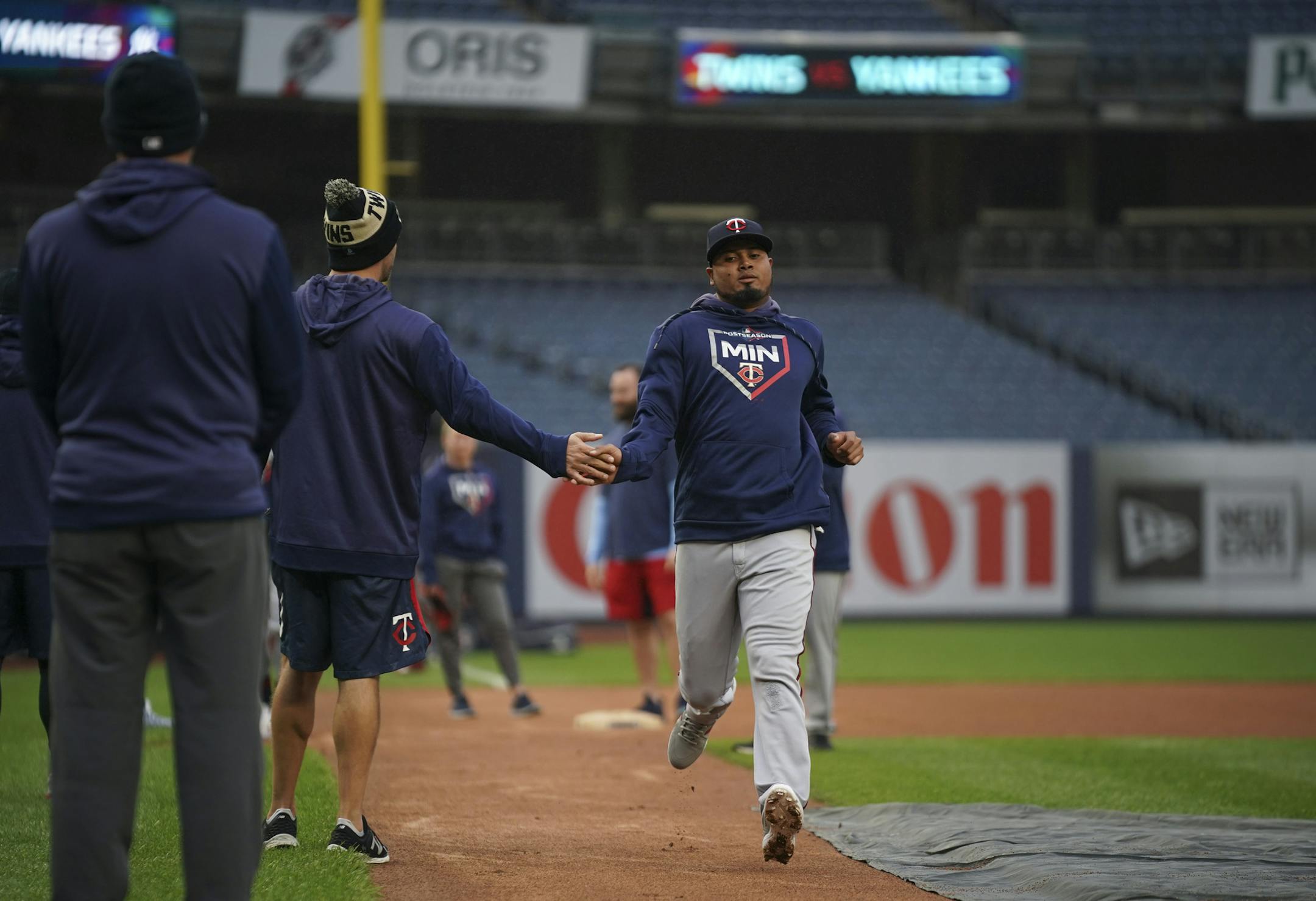 Minnesota Twins second baseman Luis Arraez ran towards home while doing some drills on the field in the drizzle at Yankee Stadium Thursday afternoon. ] JEFF WHEELER • jeff.wheeler@startribune.com The Minnesota Twins and New York Yankees both made players and their managers available to the media before possibly working out Thursday afternoon, October 3, 2019 at Yankee Stadium in New York.