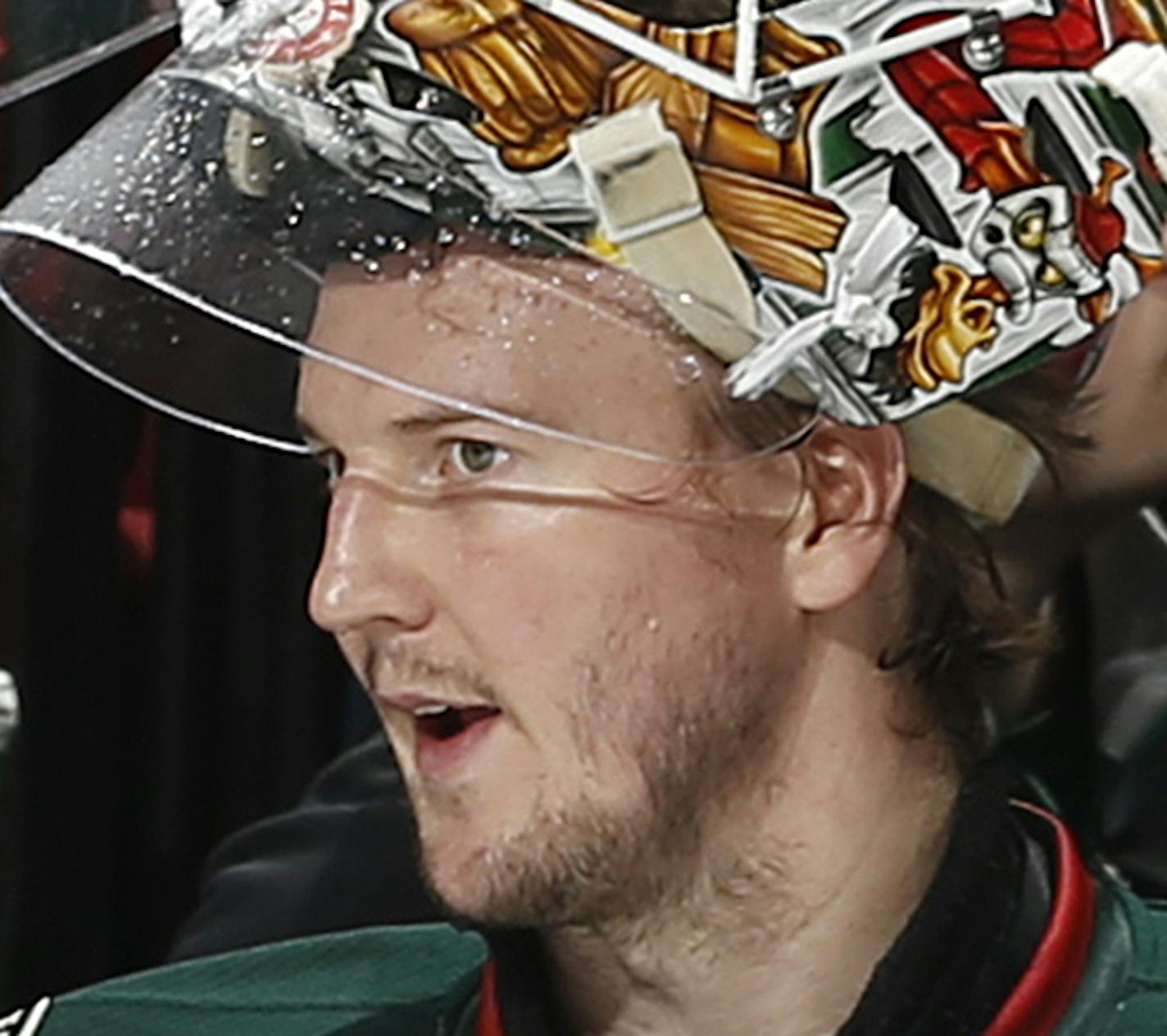 Minnesota Wild&#xed;s goaltender Devan Dubnyk (40) talks to goaltender Niklas Backstrom (32) after being pulled for an extra attacker late in the third period of an NHL hockey game against the Florida Panthers, Sunday, Jan. 3, 2016, in Sunrise, Fla. The Panthers defeated the Wild 2-1 and won their 9th game in a row. (AP Photo/Joel Auerbach) ORG XMIT: OTK-FLJA139