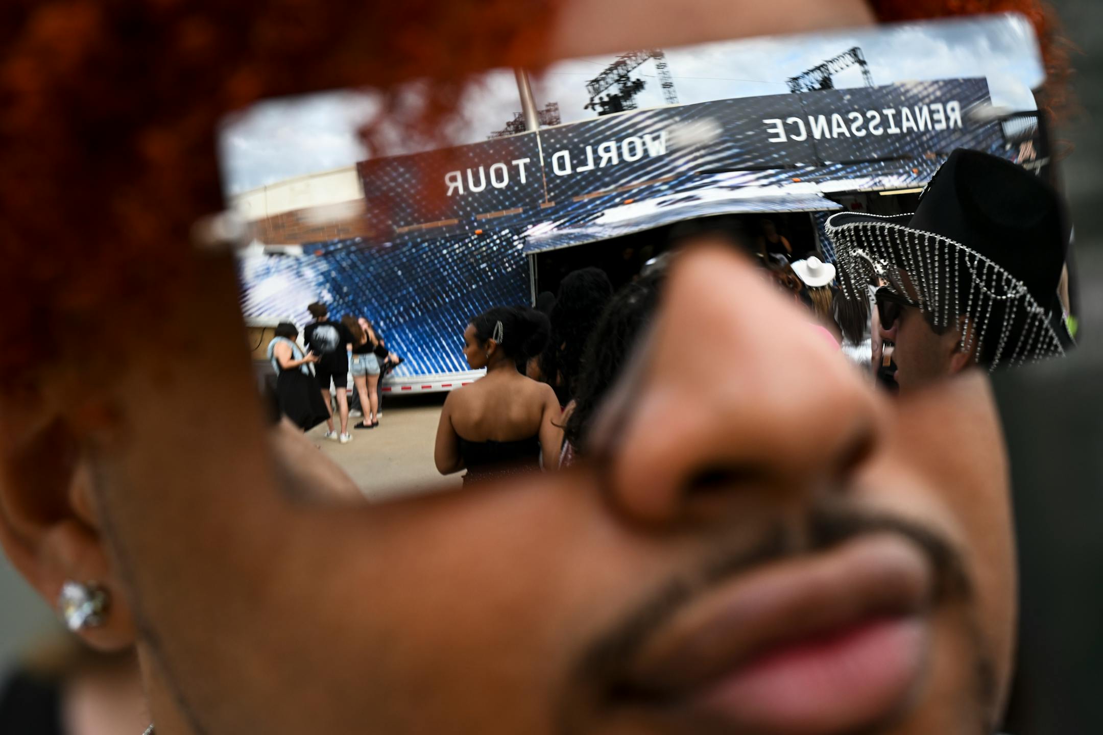 Welcome to Bey town! Fans line up and dress up for Renaissance Tour in ...