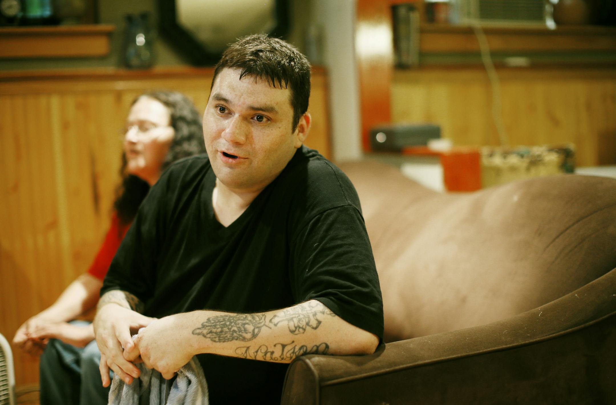 Linda McKenzie (mother) left and her son David Lamorie reflected on the death of her son Richie Lamorie Wednesday September 2, 2015 in Minneapolis, MN. ] Jonathan Loun, the man charged with killing 3-year-old Dante Sears, was also convicted of criminal vehicular homicide and served 41 months in prison for the death of Richie Lamorie. Richie ës mom Linda McKenzie and his brother David Lamorie spoke about his dealth. Jerry Holt/ Jerry.Holt@Startribune.com