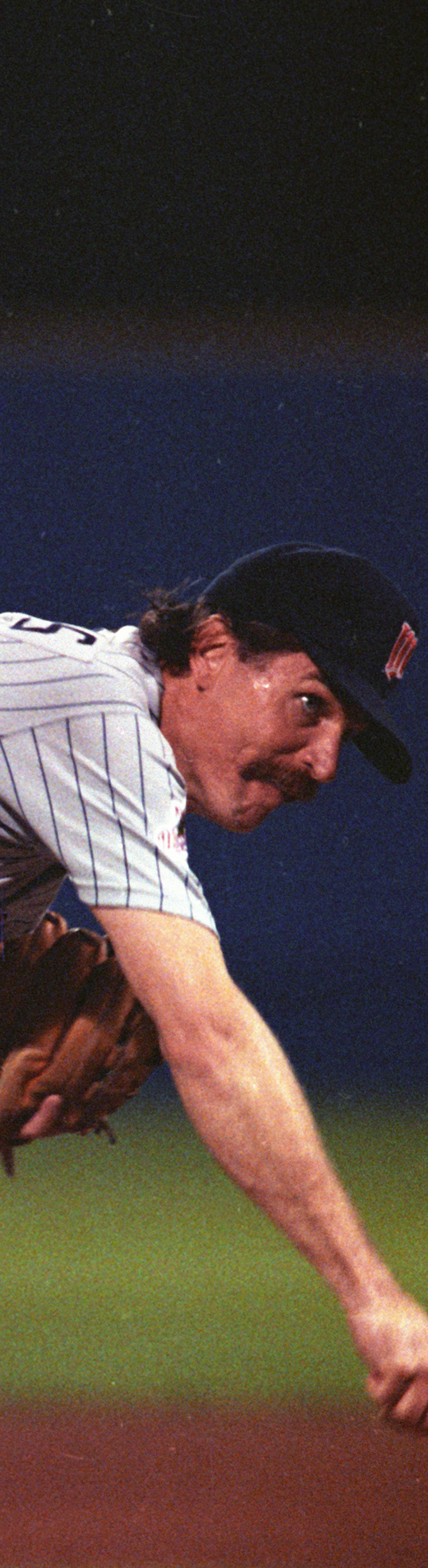 Minnesota Twins starting pitcher Jack Morris (47) hurls against the Atlanta Braves in the first inning of game four of the World Series Wednesday October 23, 1991in Atlanta. (AP Photo/Jim Mone) ORG XMIT: APHS83900