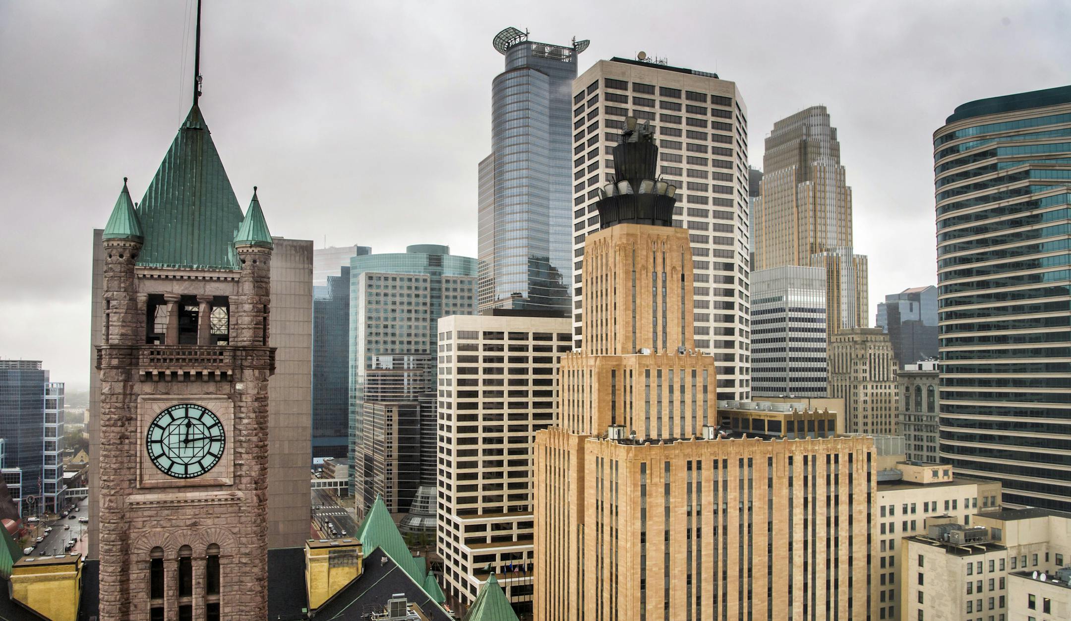 The Minneapolis City skyline including City Hall seen from the back of the U.S. District Court. ] GLEN STUBBE &#xef; glen.stubbe@startribune.com Monday May 1, 2017