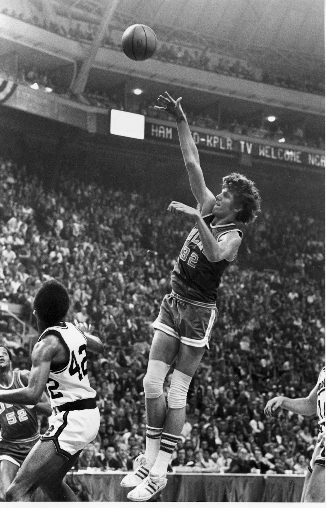 UCLA center Bill Walton, in 1973. UCLA won the championship, 87-66.