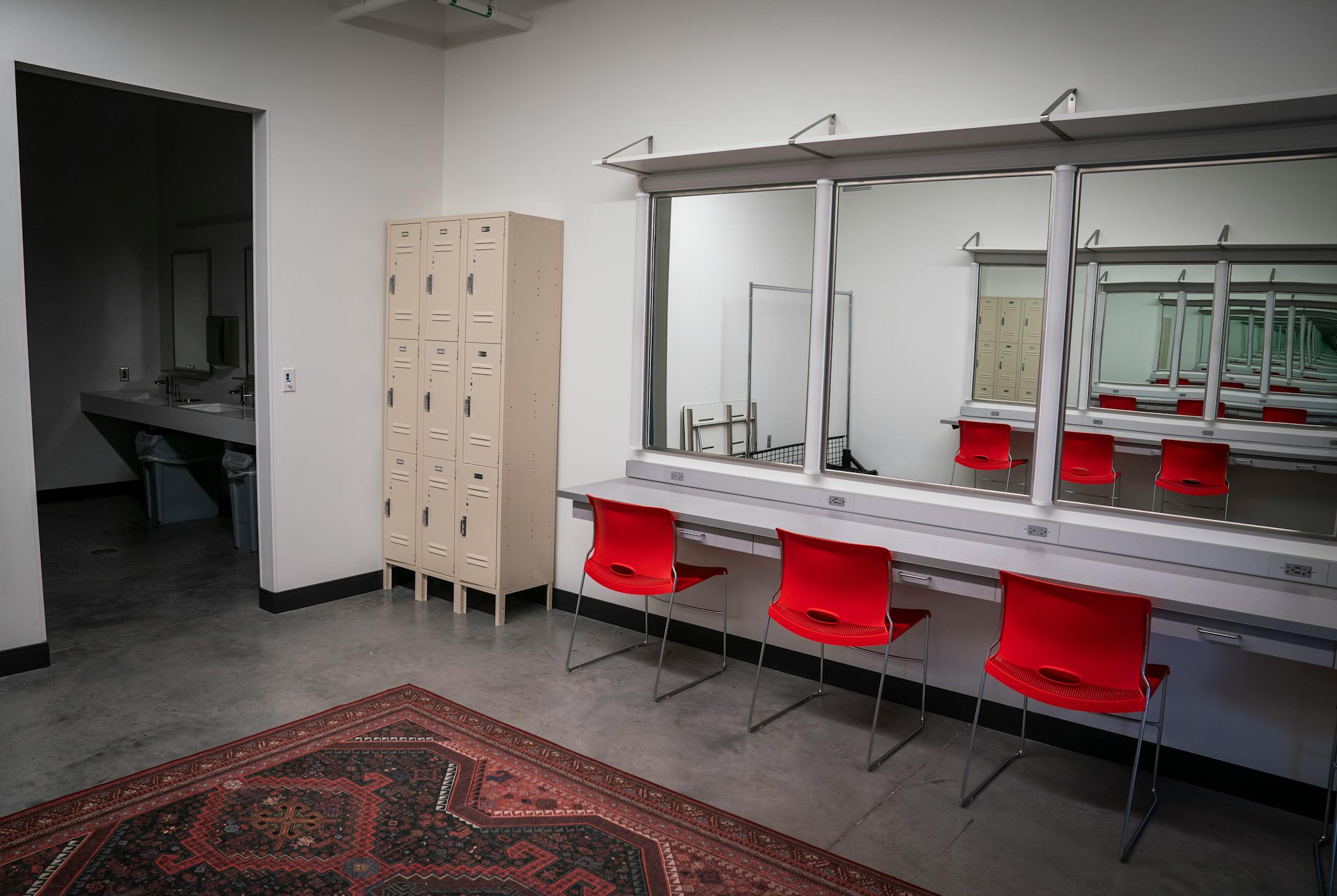 A new dressing room in the renovated Capri Theater. ] LEILA NAVIDI • leila.navidi@startribune.com