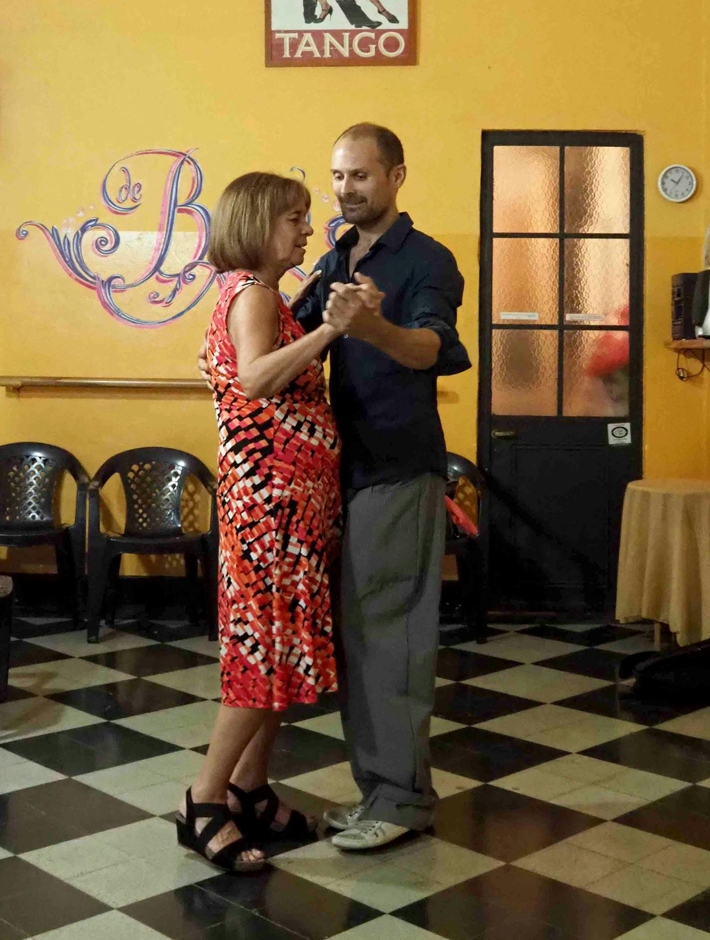 Linda Nash learns the tango from instructor and tango guide Joseph Foley. Photo by Stephen Nash, special to the Star Tribune