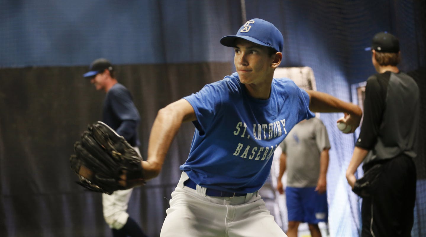 Zack Siggelkow of ST Anthony a member of the Blizzard Elite baseball team worked out at the Minnesota Baseball Academy Wednesday July 3, 2013 in Vadnais Hieghts . ] JERRY HOLT &#x201a;&#xc4;&#xa2; jerry.holt@startribune.com